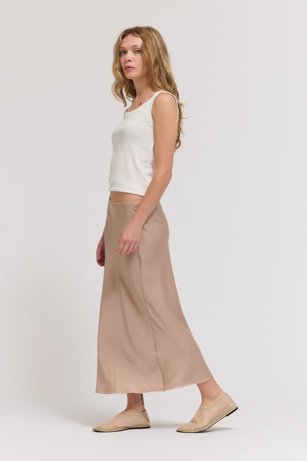 Satin Mermaid Fit Skirt in Mocha