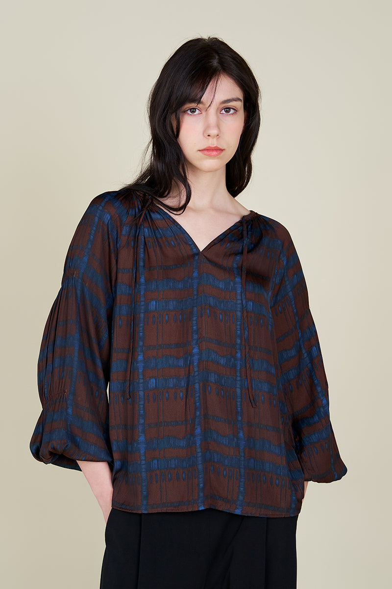 Sleeve Detail Printed Blouse