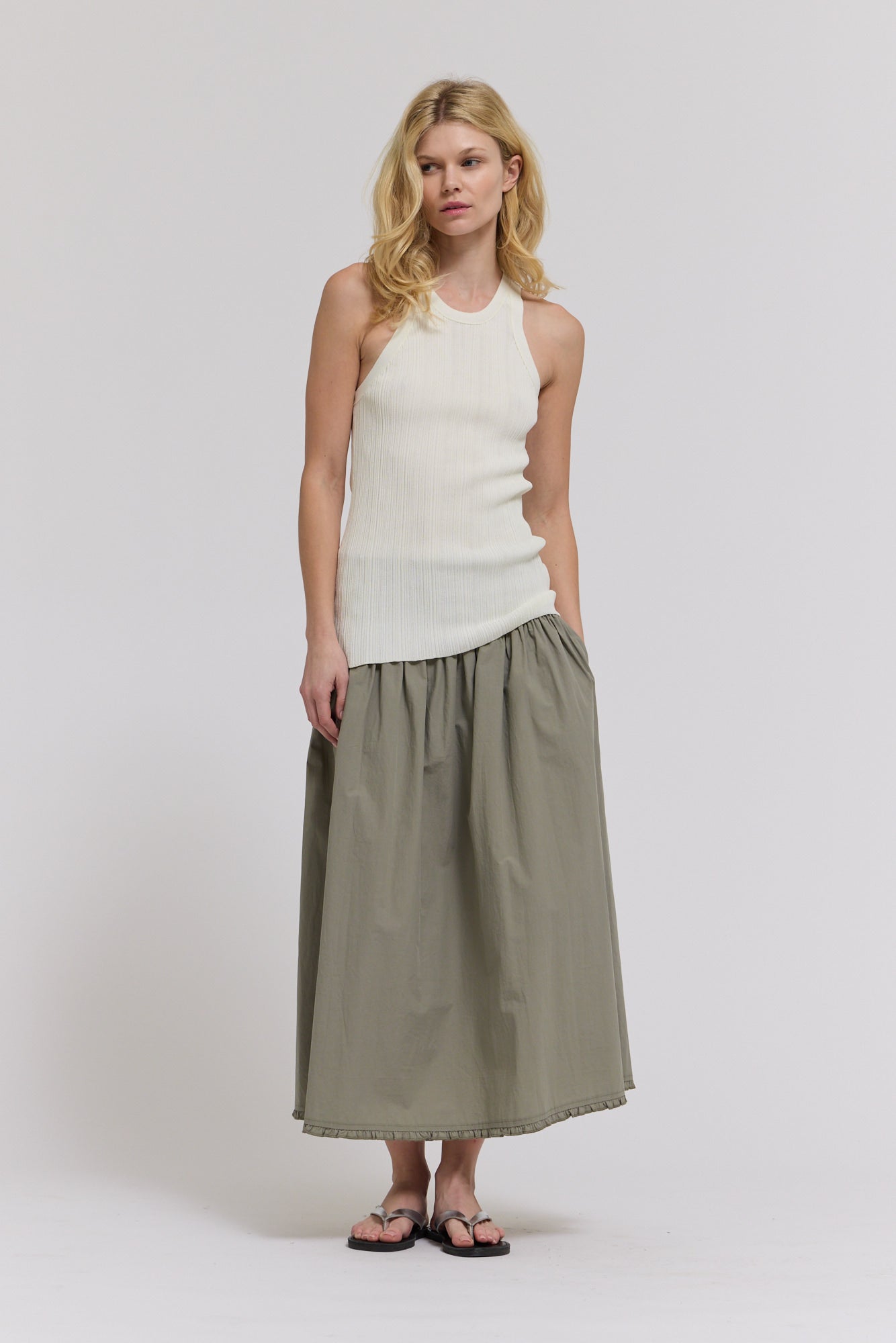 Eyelet Trim Detailed Smocking Waist Skirt in Dry Herb