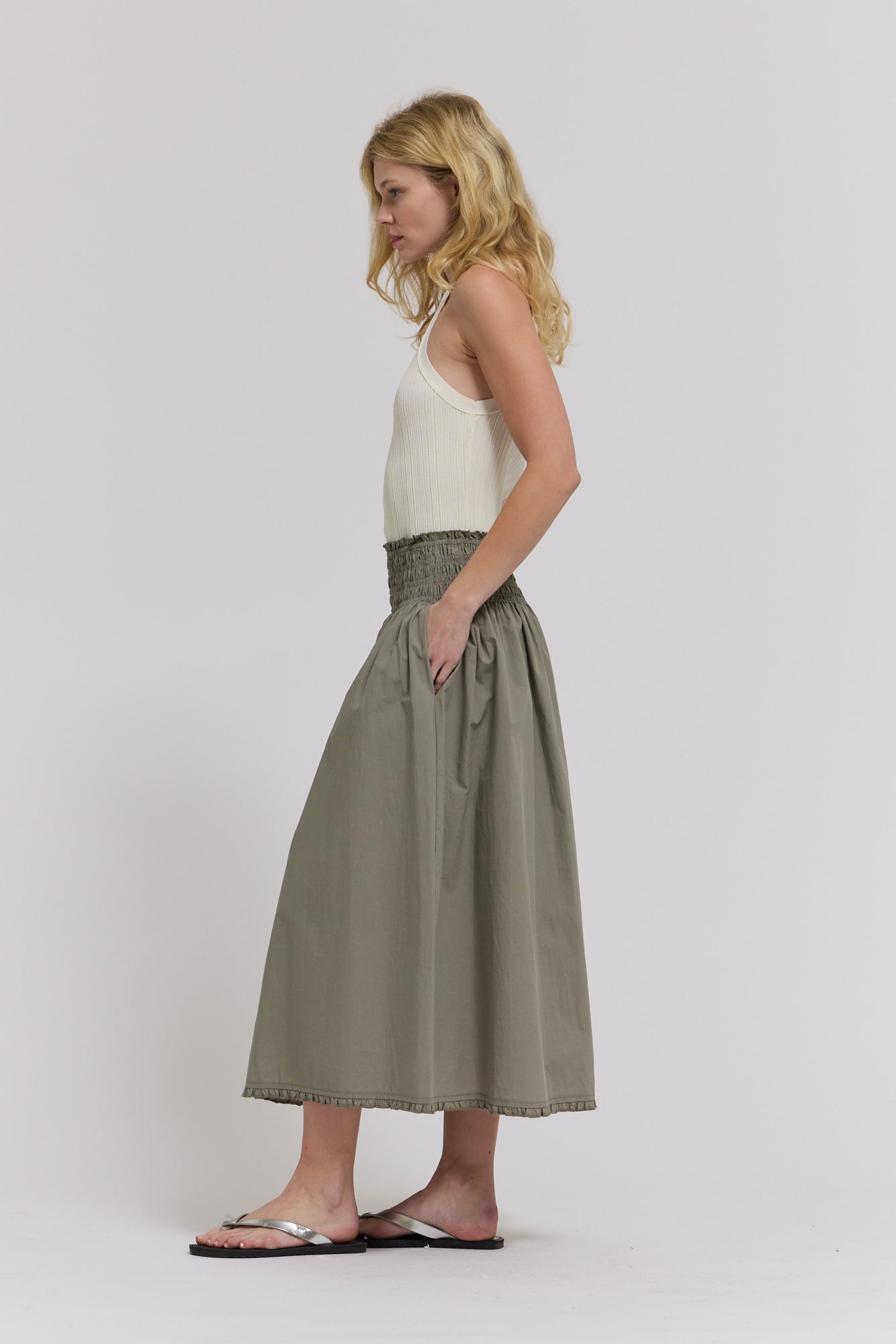 Eyelet Trim Detailed Smocking Waist Skirt in Dry Herb