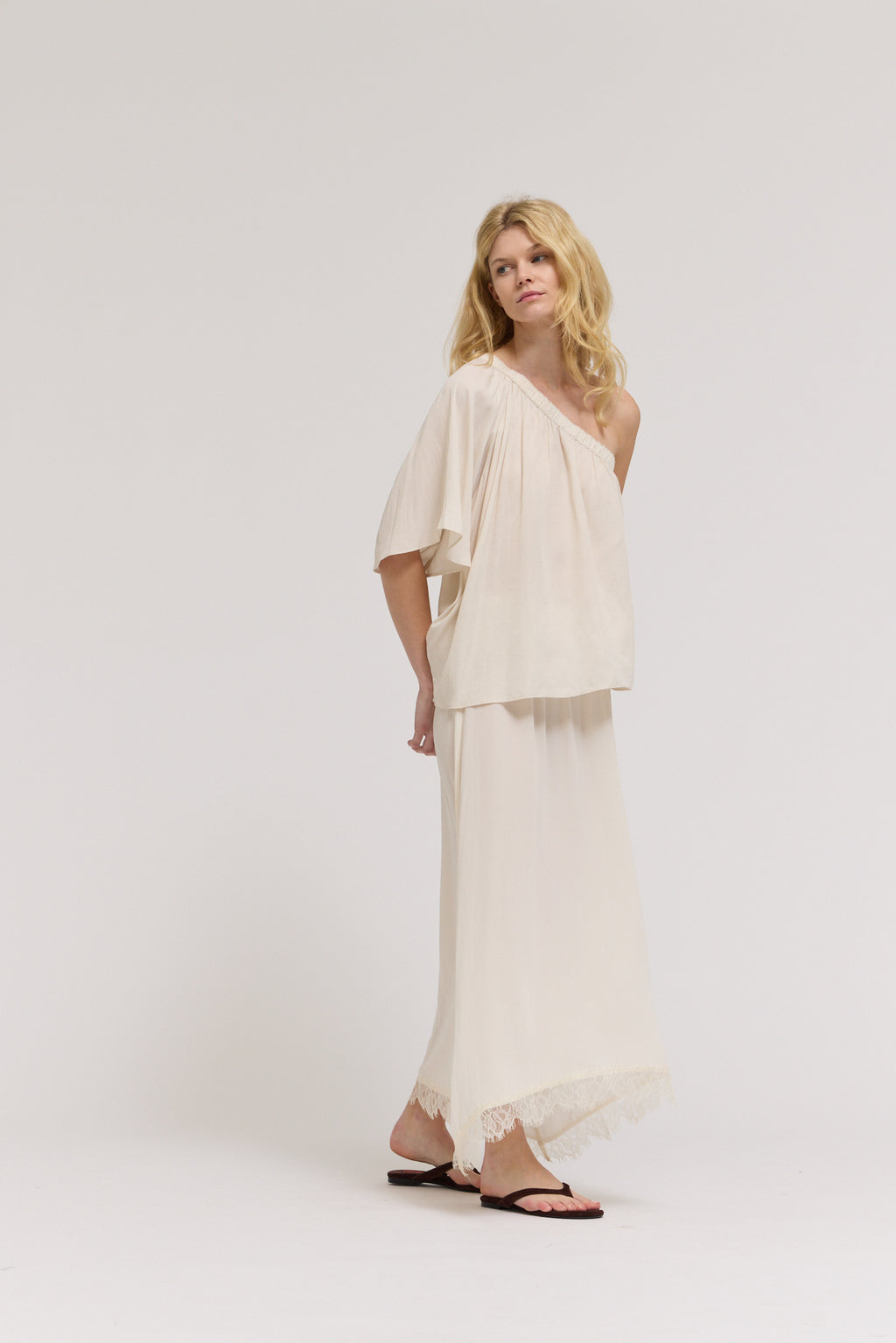 A-Line Lace Trimmed Skirt