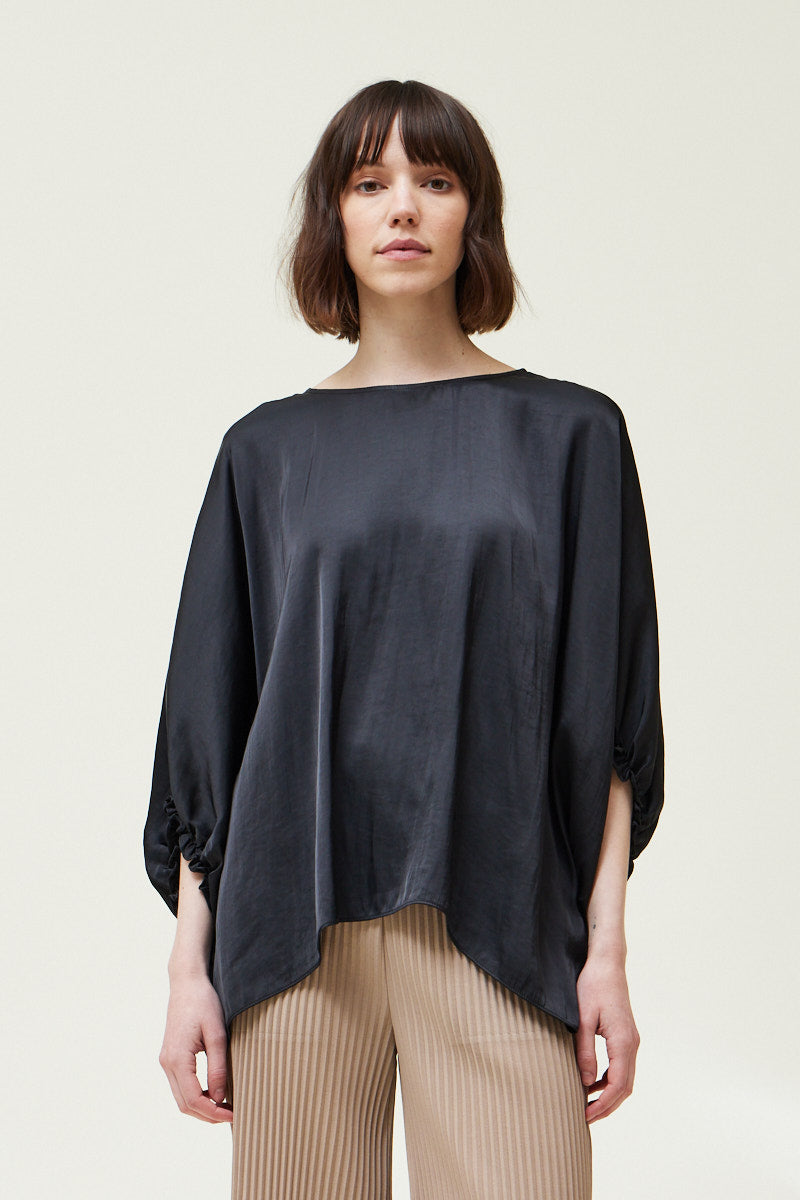 Loose Sleeves Blouse