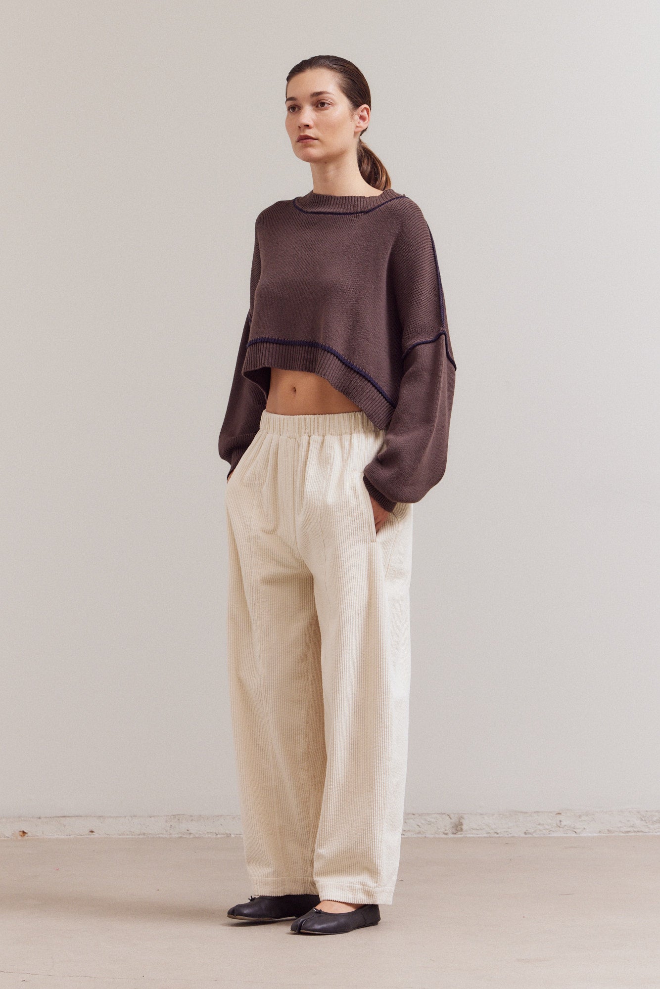 Contrast Sweater Crop Top
