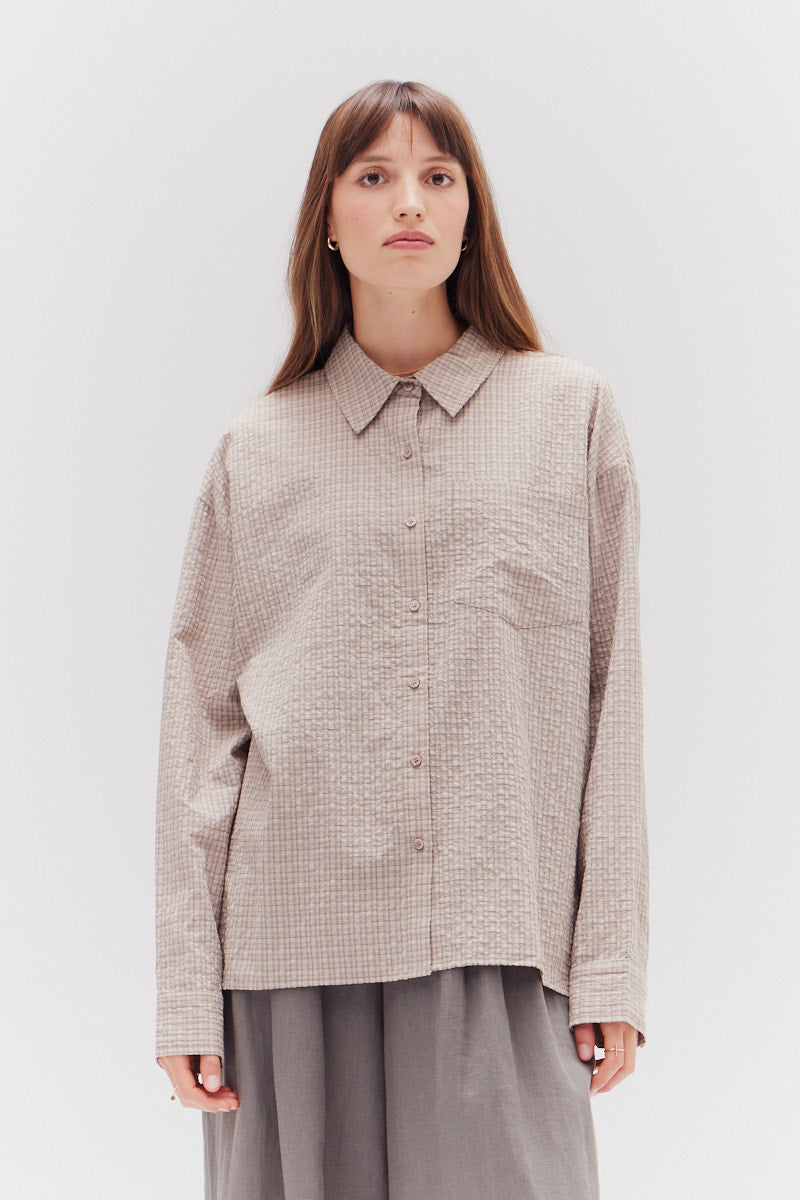 Overfit Check Shirt In Light Umber