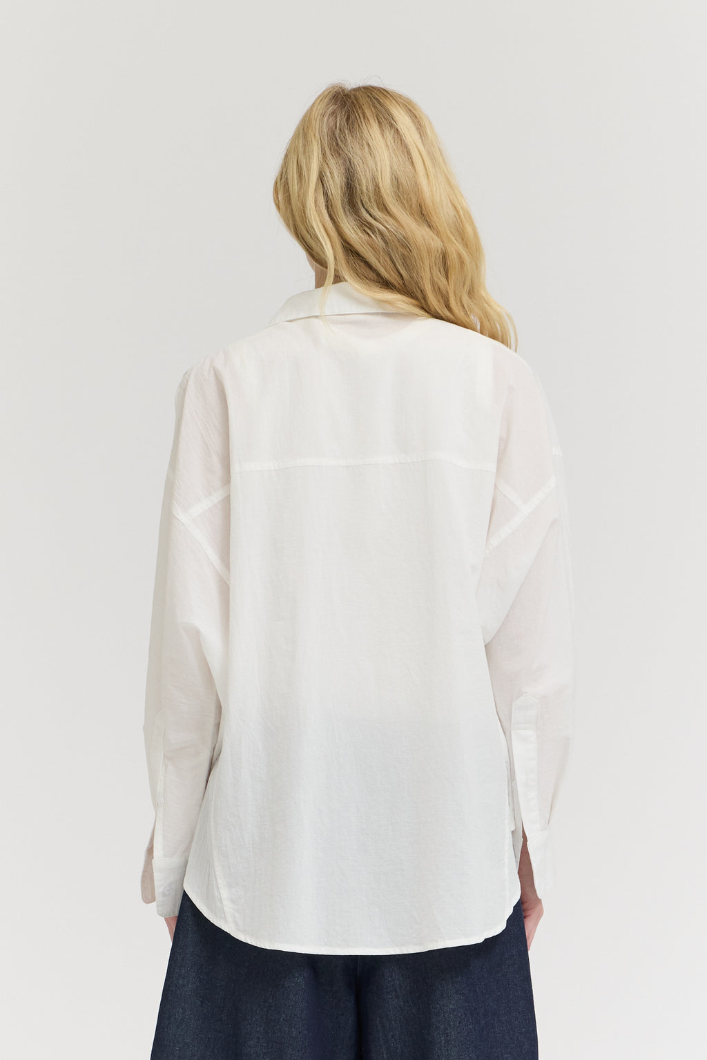 Drawstring Hem Shirt in Off White