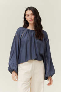 Lace Trim Mixed Blouse