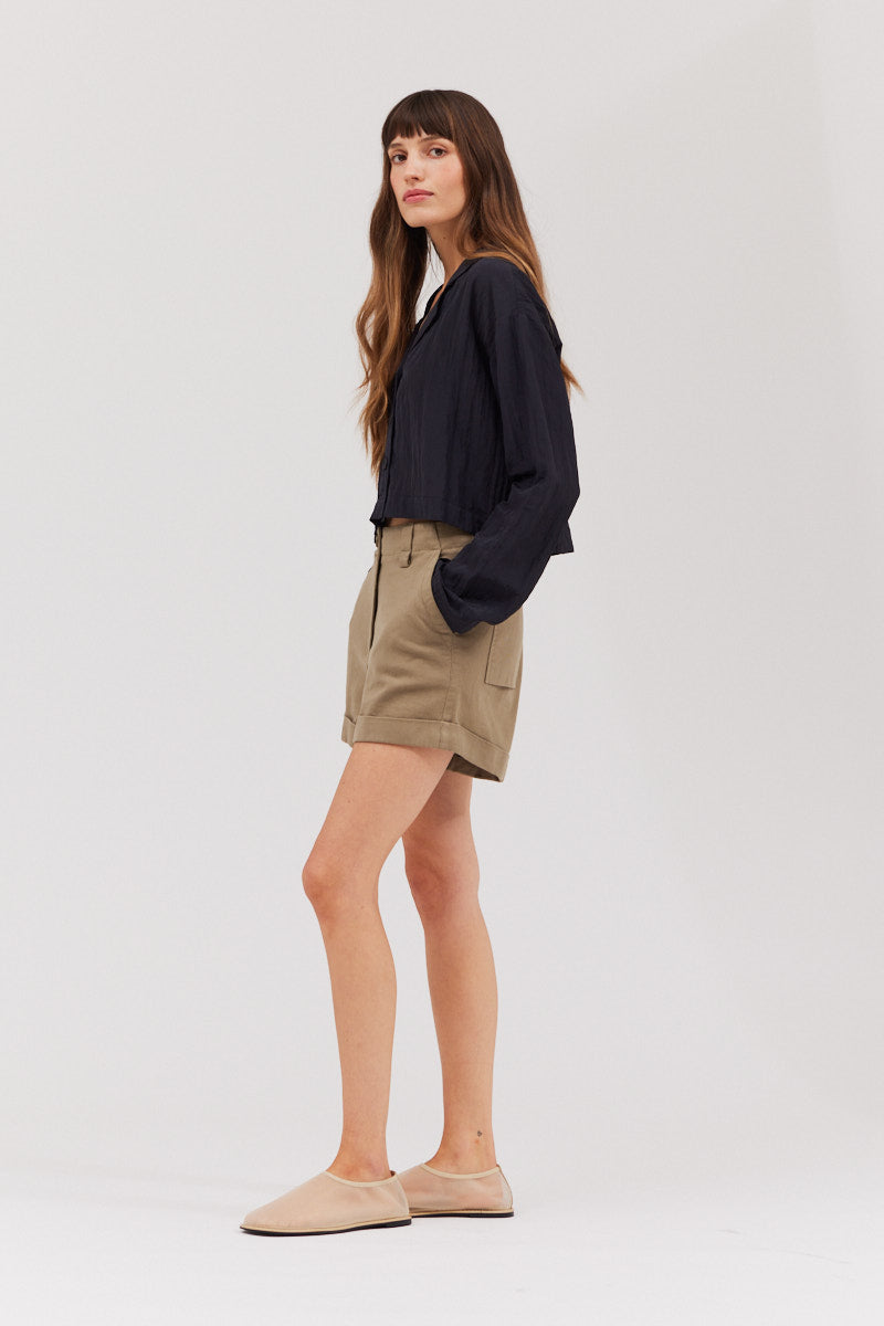 Long Sleeves Summer Shirts in Black