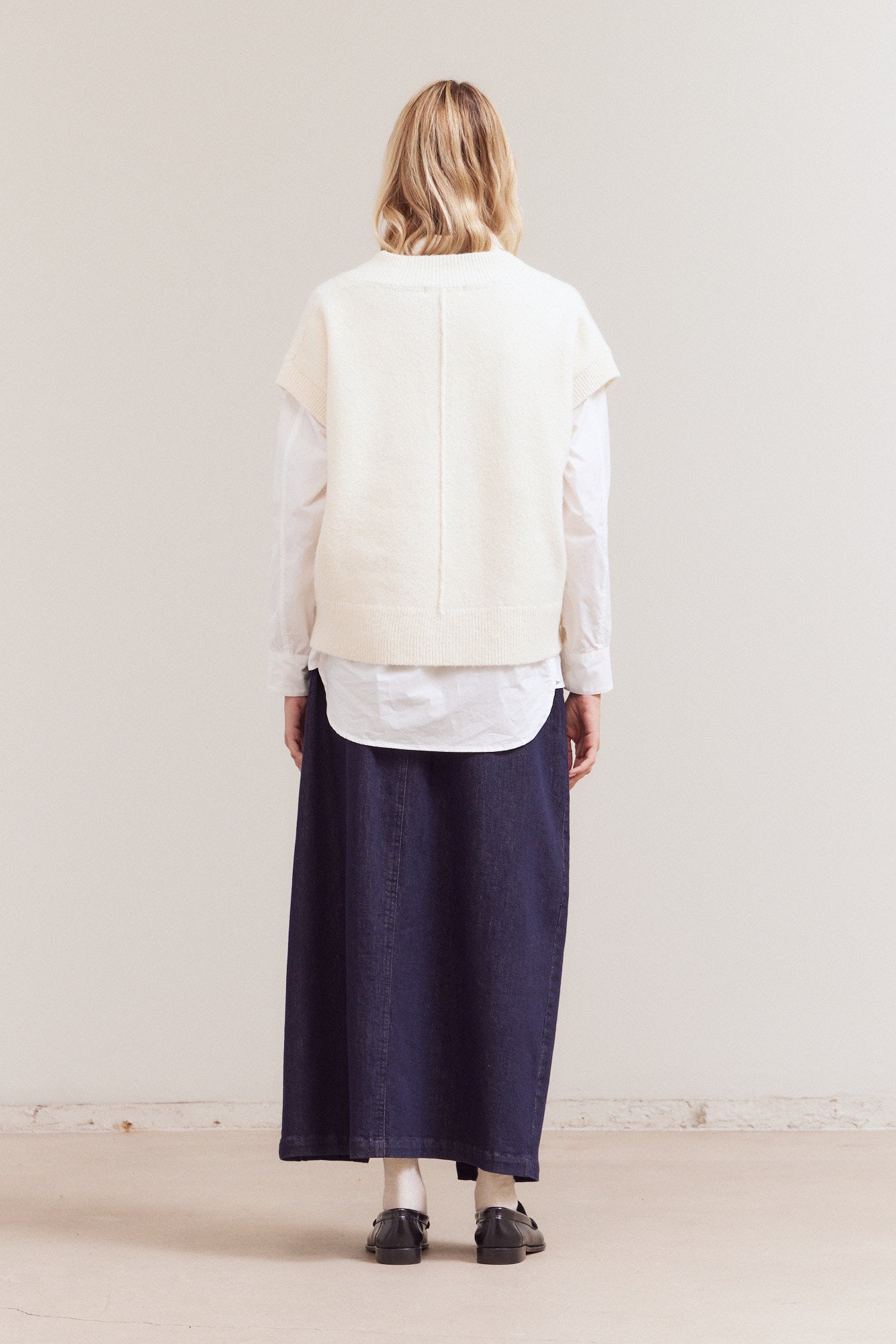 Drop Shoulder Sweater Vest