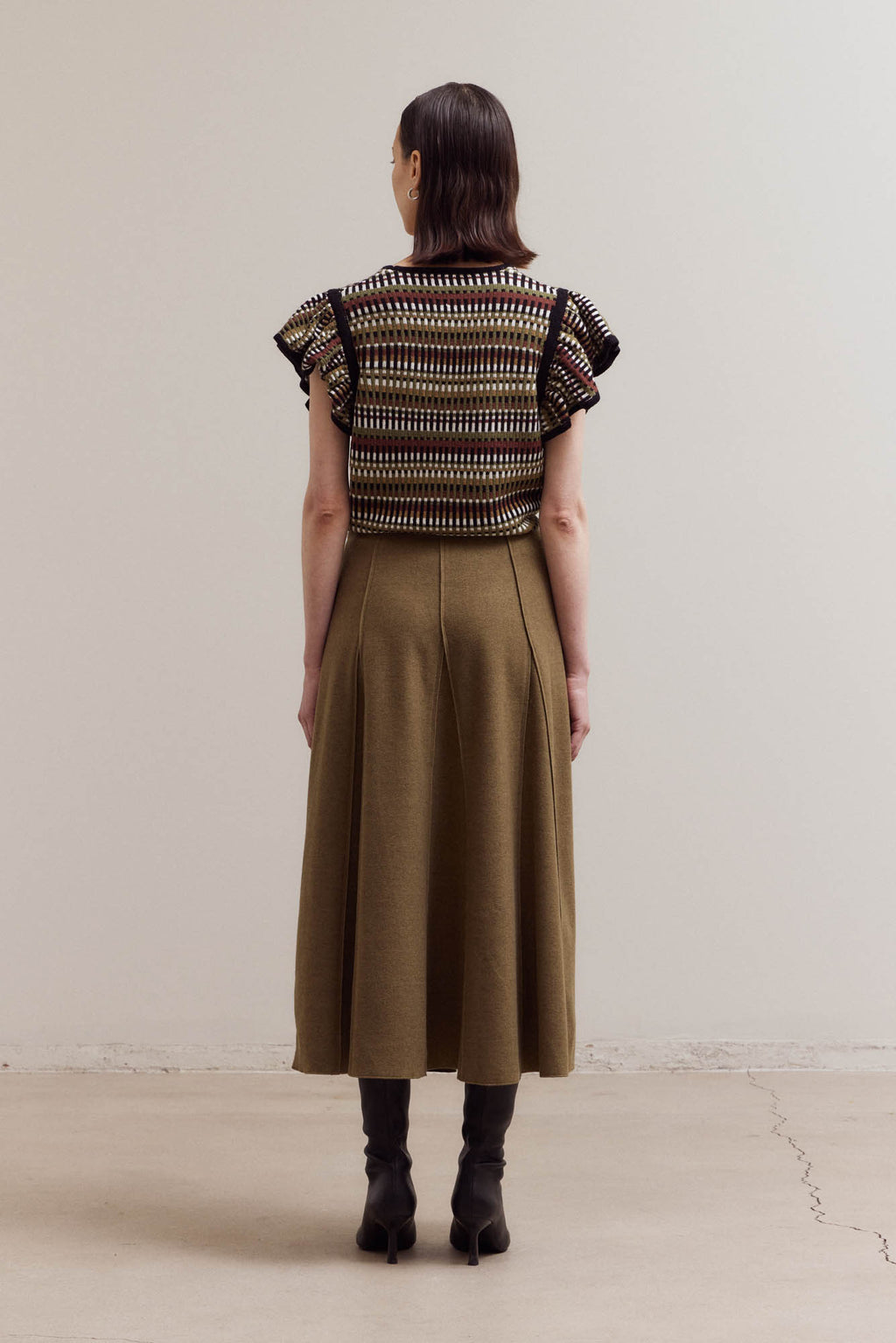 Mid Waist Knitted Pleats Skirt in Fatigue