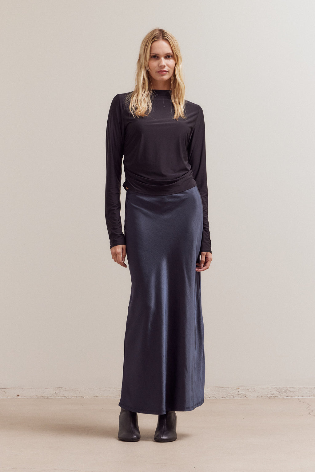 Mermaid Fit Long Satin Skirt