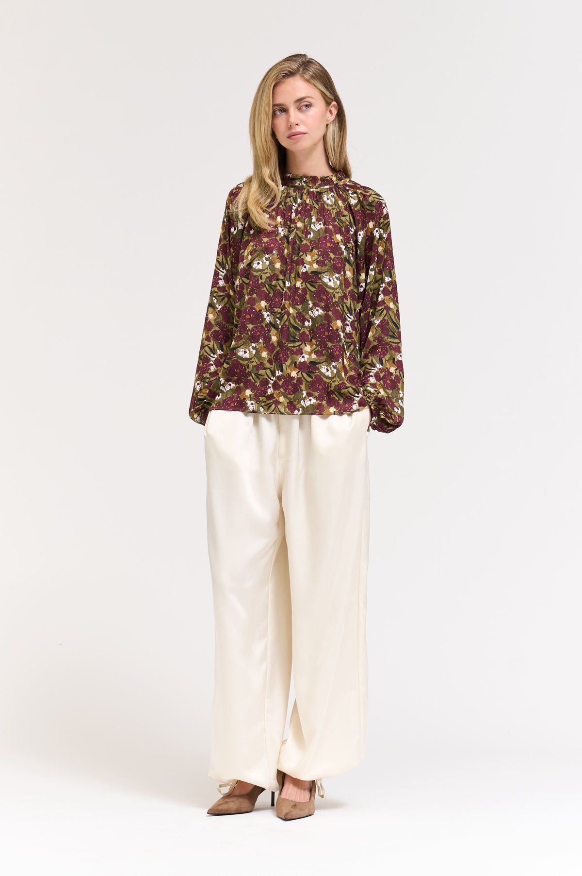 Balloon Sleeve Blouse Top in Dark Jewel
