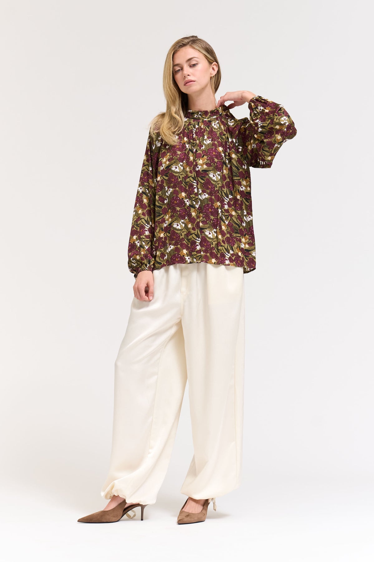 Balloon Sleeve Blouse Top in Dark Jewel