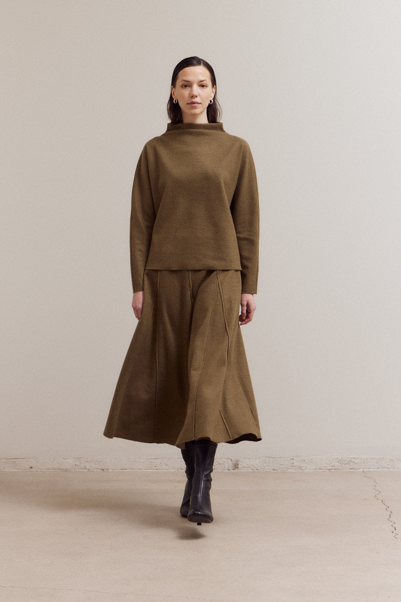 Mid Waist Knitted Pleats Skirt