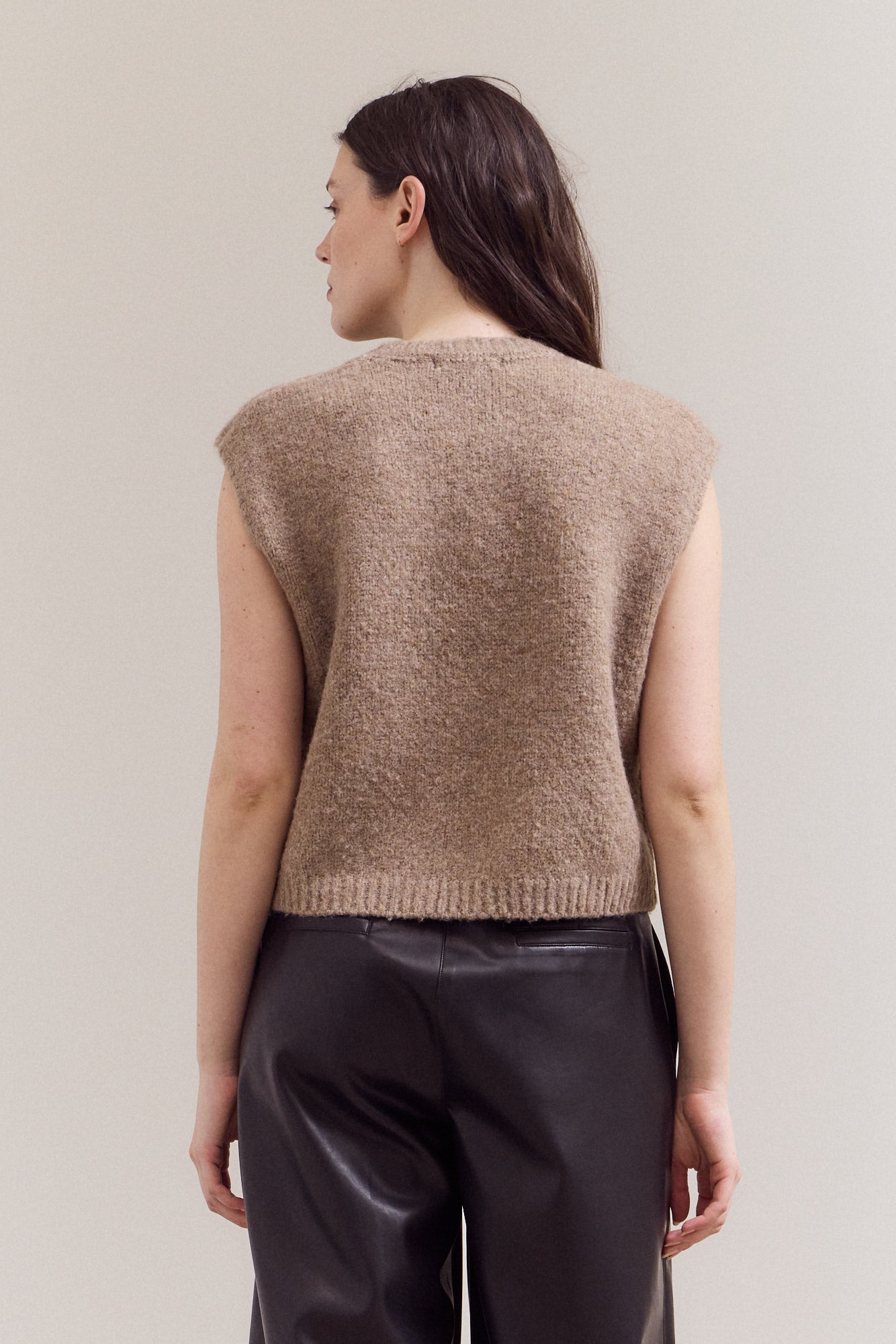 Basic Knit Vest