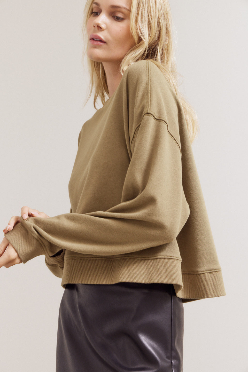 Washed Basic Crewneck Top