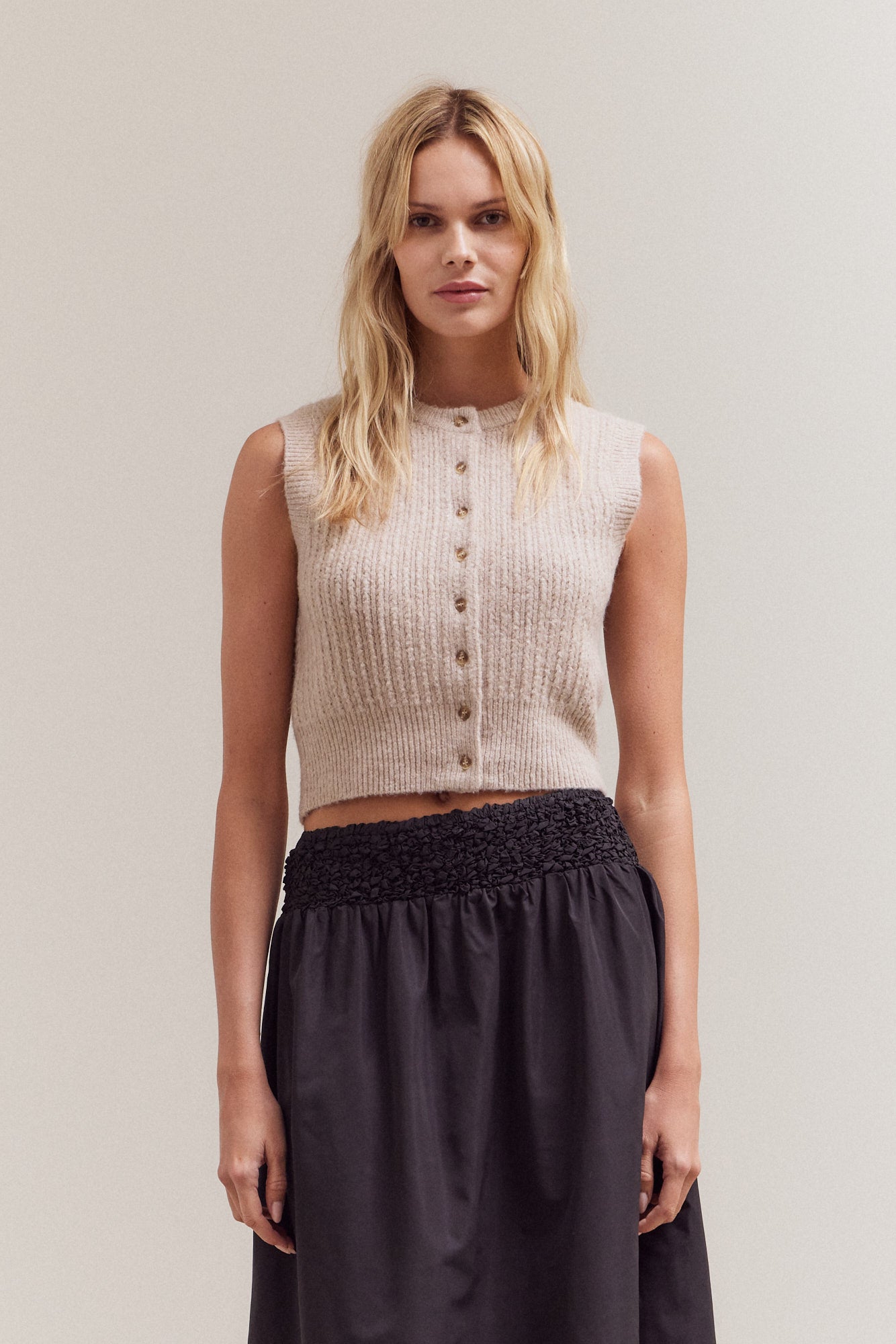 Fitted Button Up Sleeveless Top