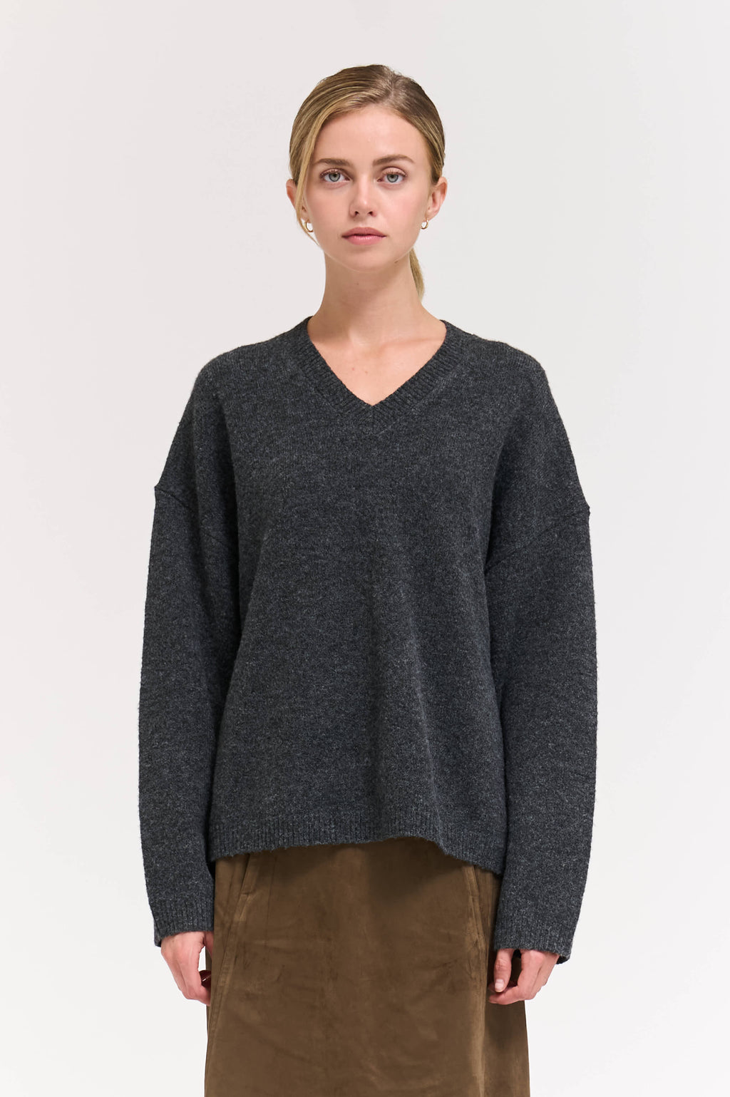 Daily V-Neck Sweater Top in Charcoal