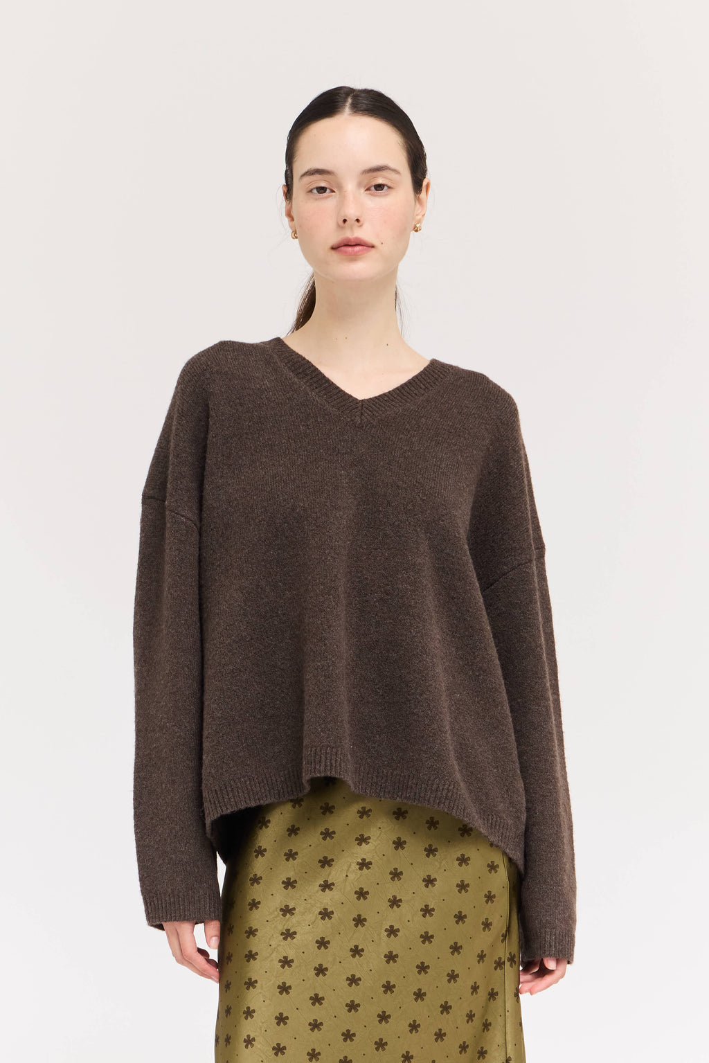 Daily V-Neck Sweater Top in Chestnut
