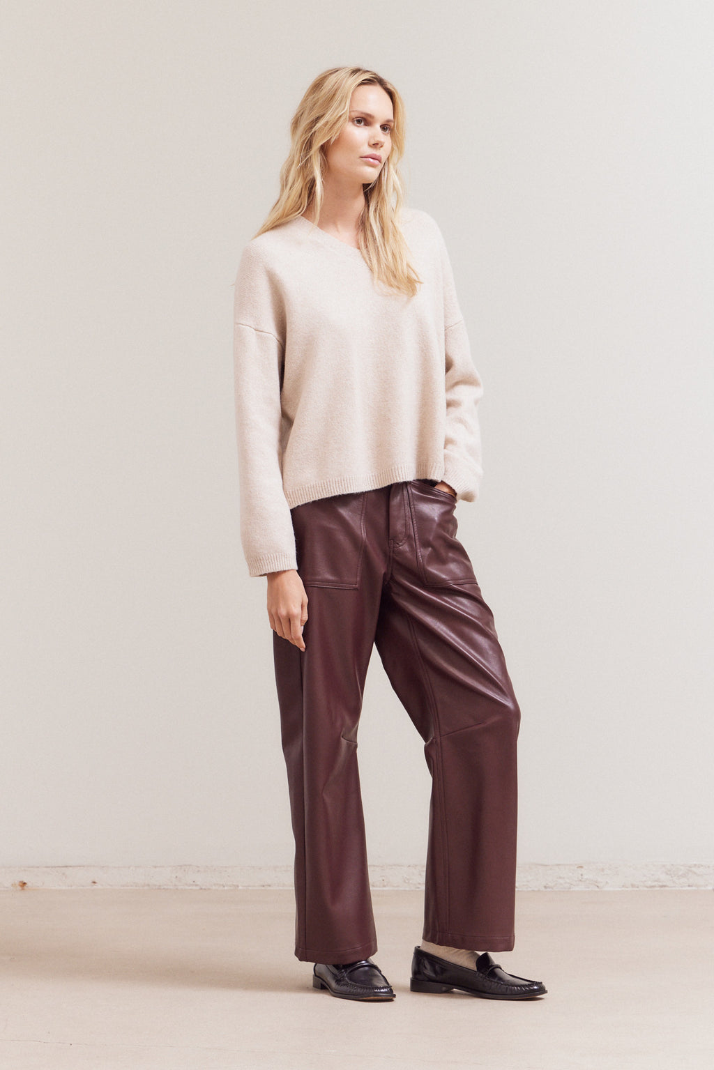 Daily V-Neck Sweater Top