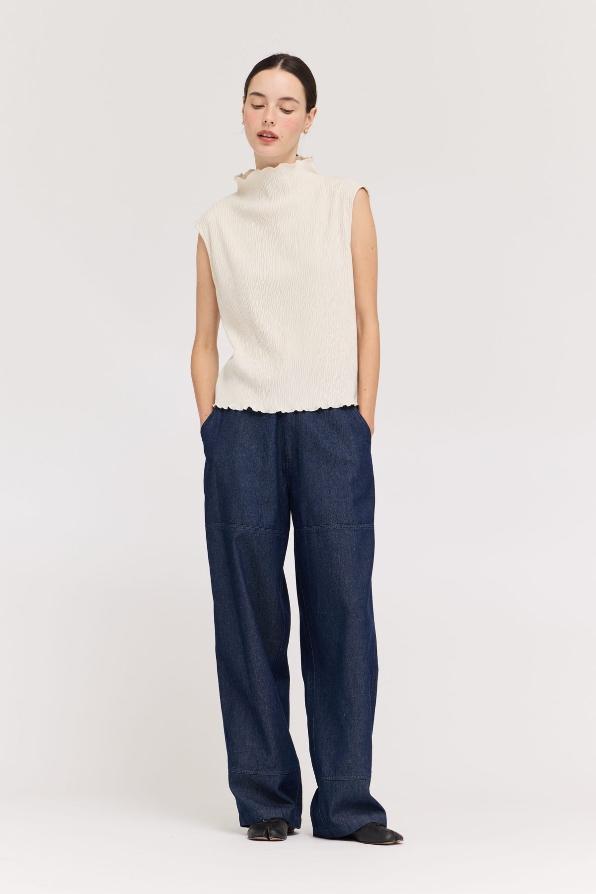 High Rise Balloon Fit Denim Pants in Indigo