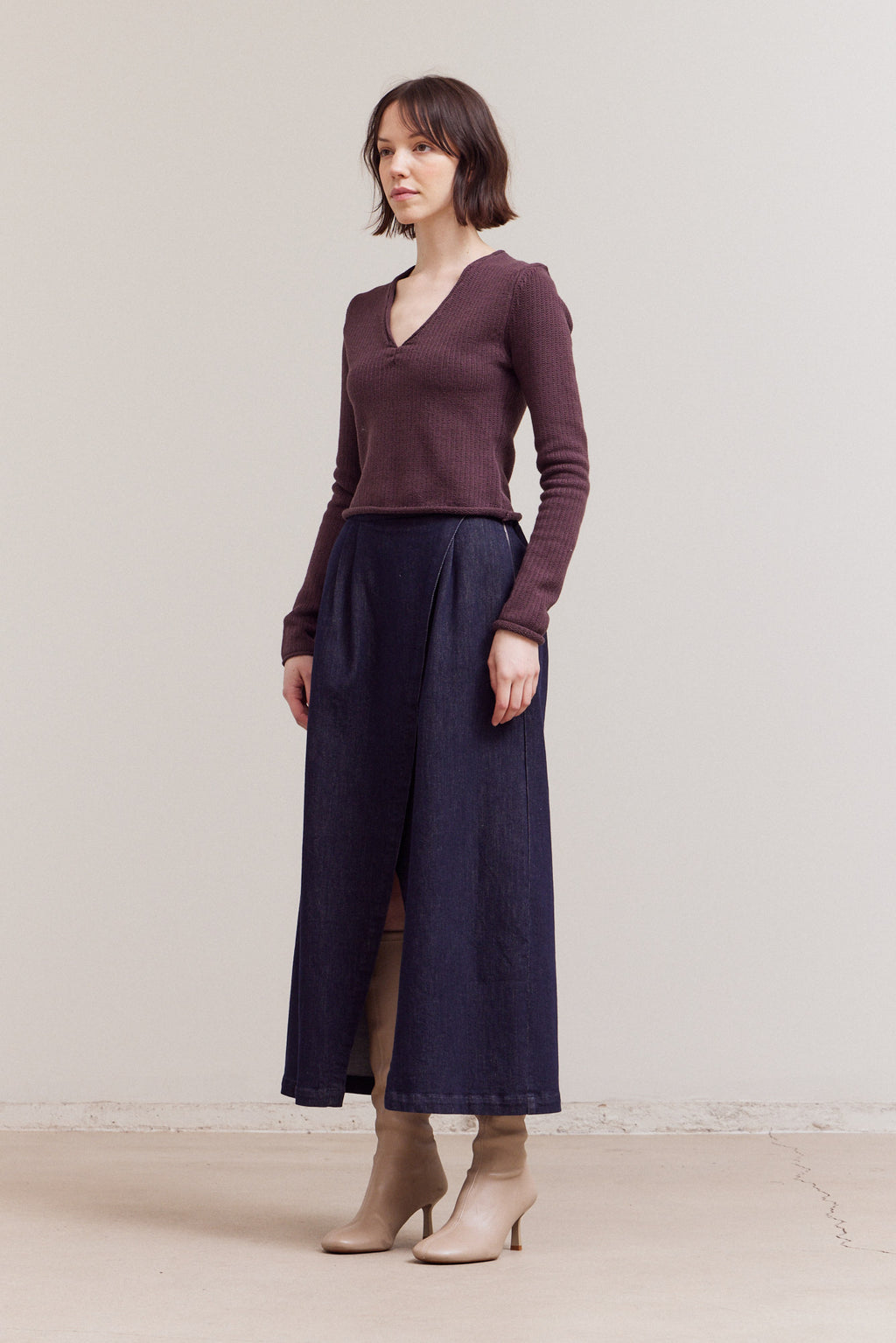 Front Knotted V-Neck Top