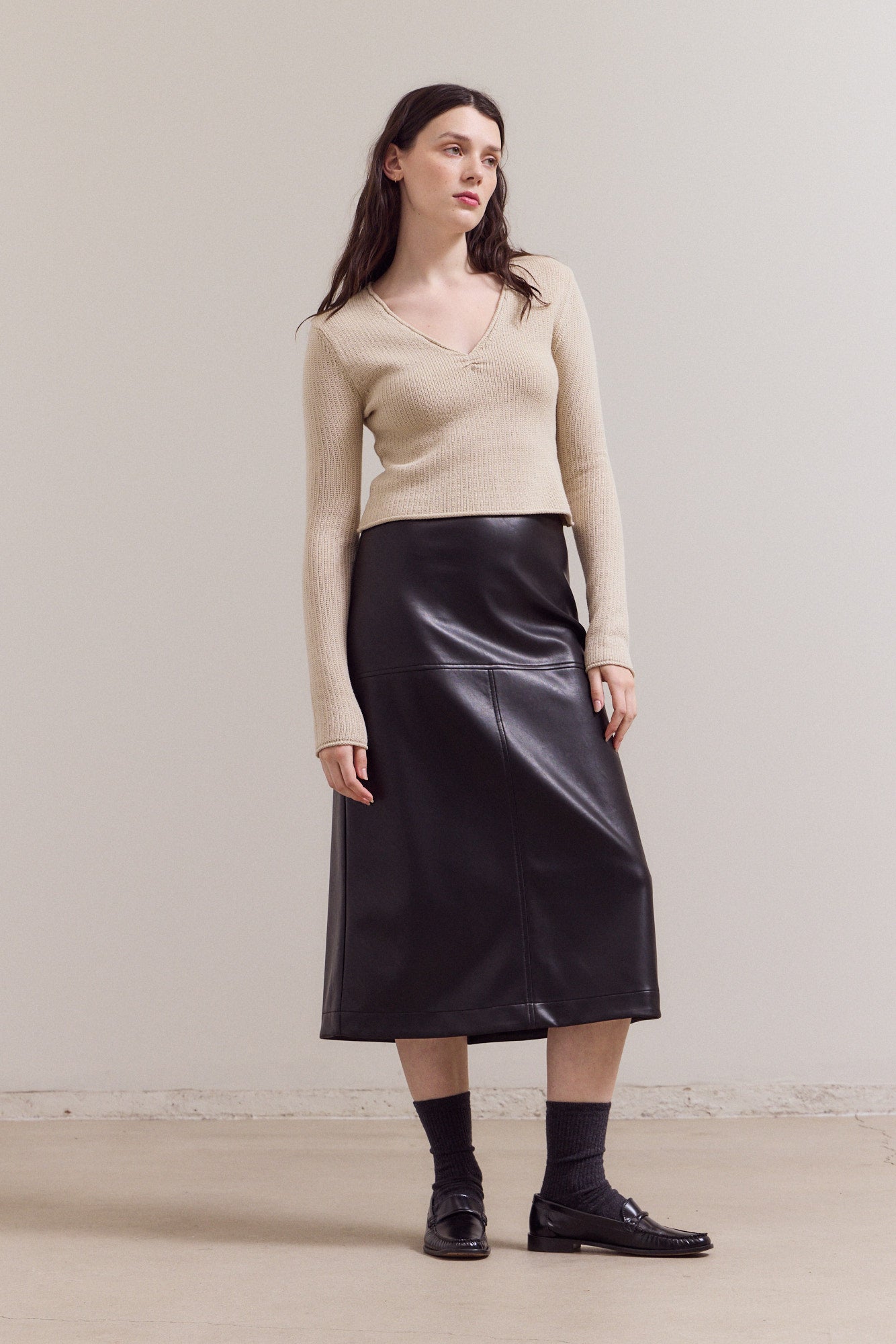 Front Knotted V-Neck Top