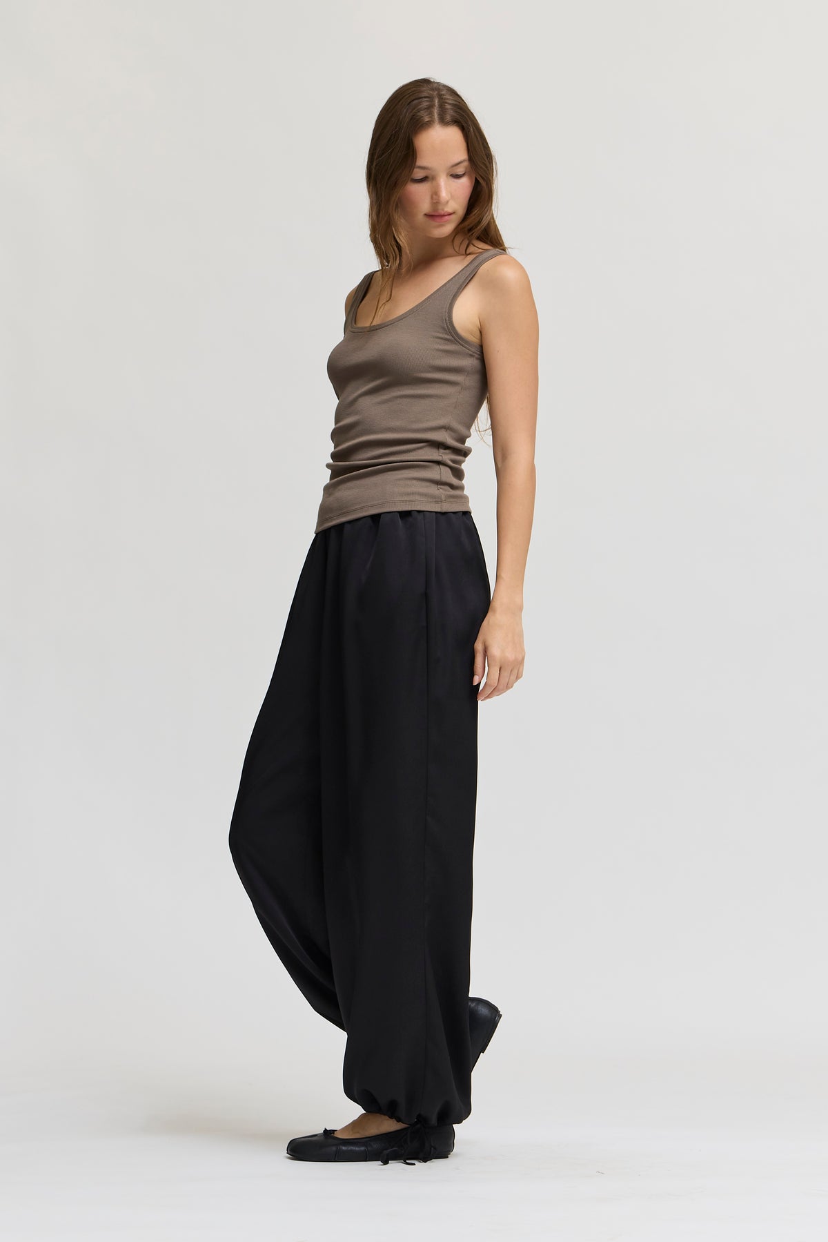 Basic Jersey Tank Top in Trunk