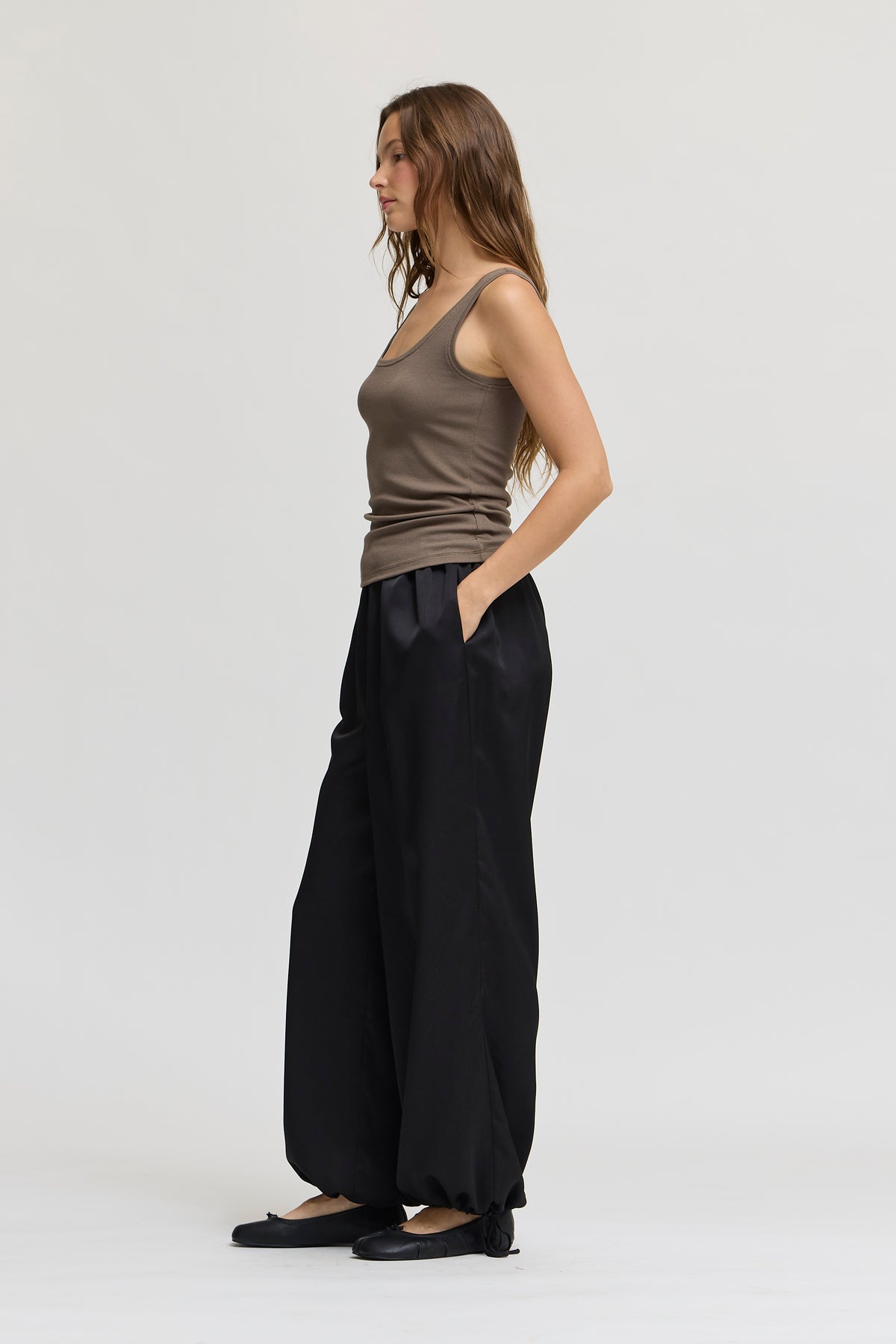 Basic Jersey Tank Top in Trunk