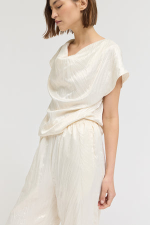 Cowl Neck Cap Sleeve Wrinkle Satin Top in Cream
