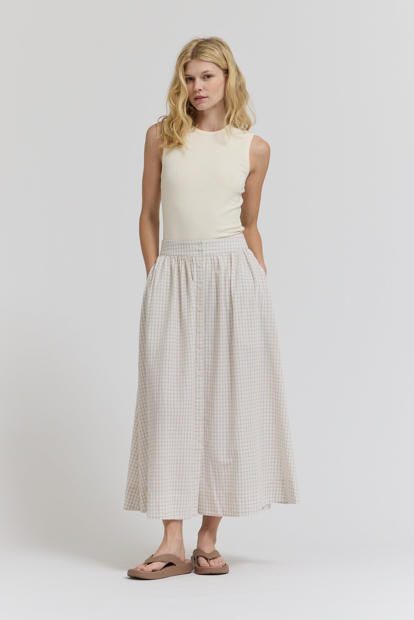 Plaid Button Down Skirt in Light Tobacco