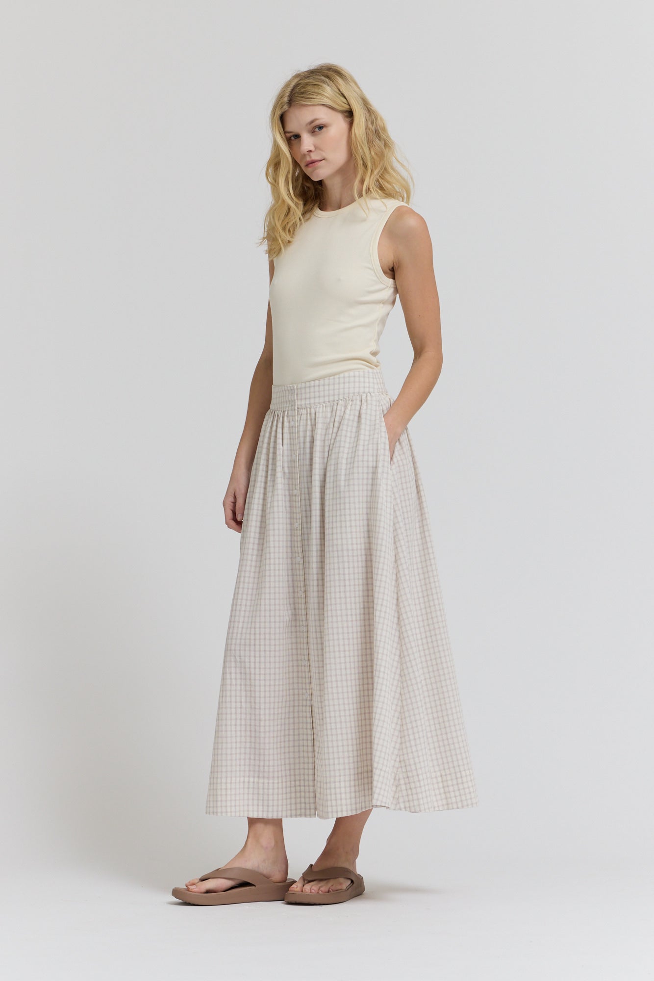 Plaid Button Down Skirt in Light Tobacco