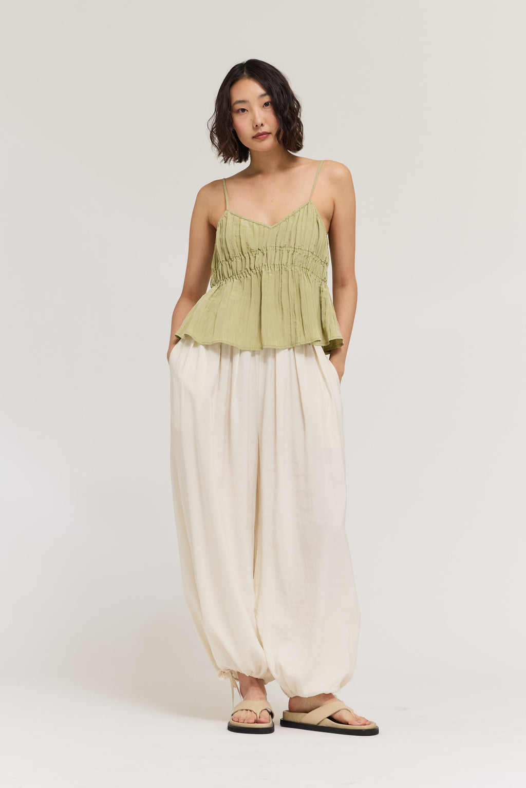 Pleated Waist Balloon Pants in Soy