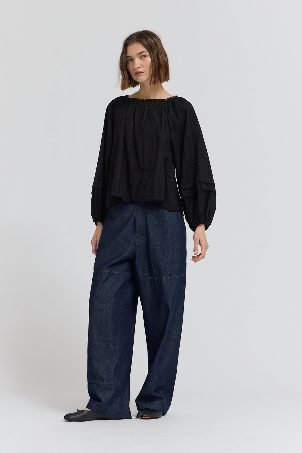 Embroidered Balloon Sleeves Top in Black