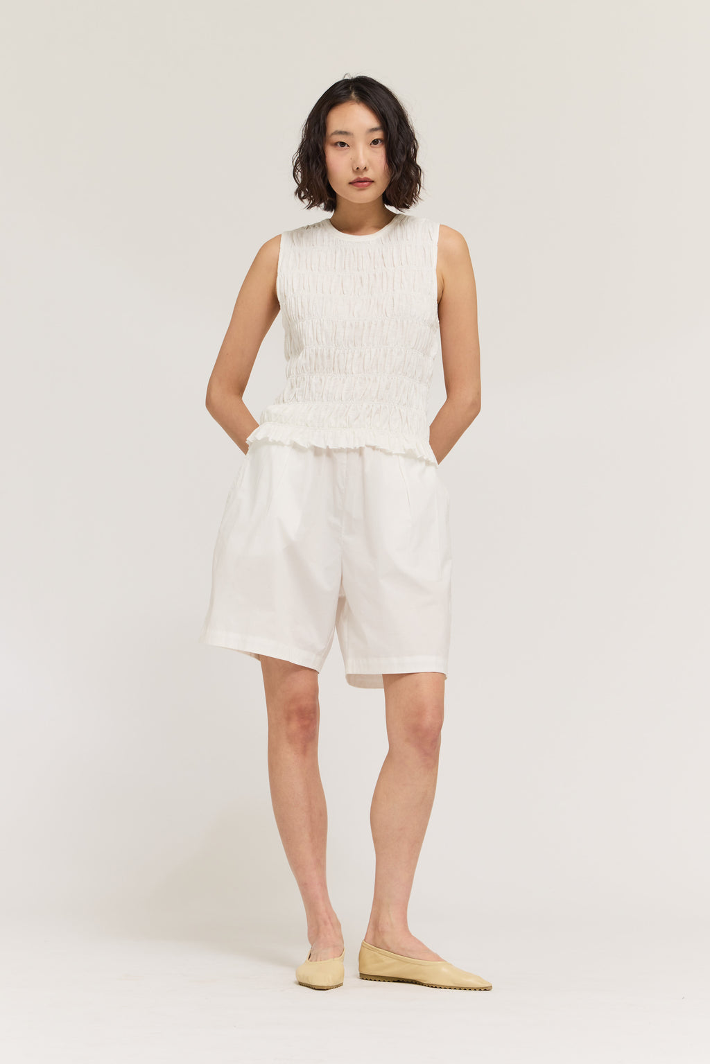 Elastic Waist Band Bermuda Shorts in Off White