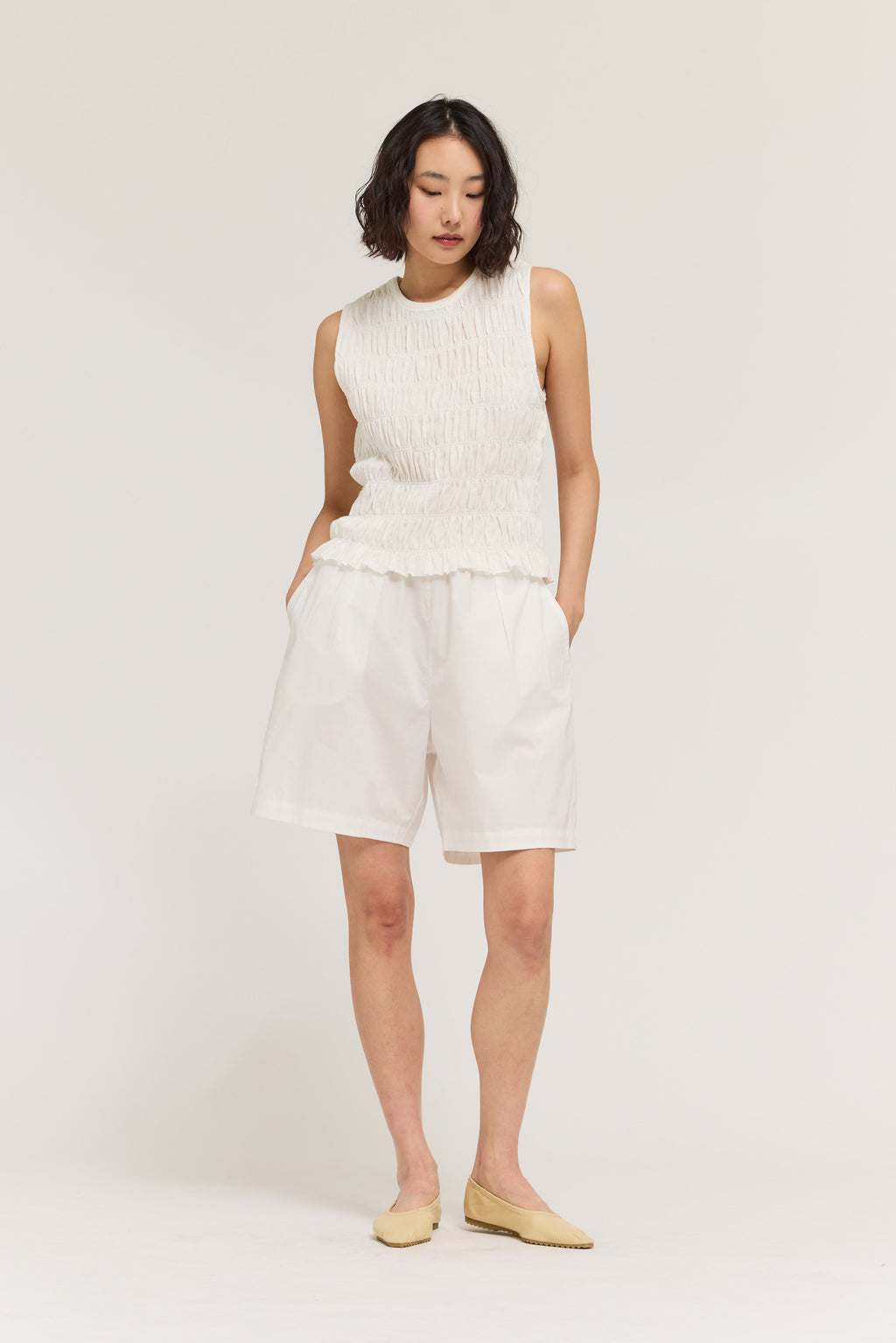 Elastic Waist Band Bermuda Shorts in Off White