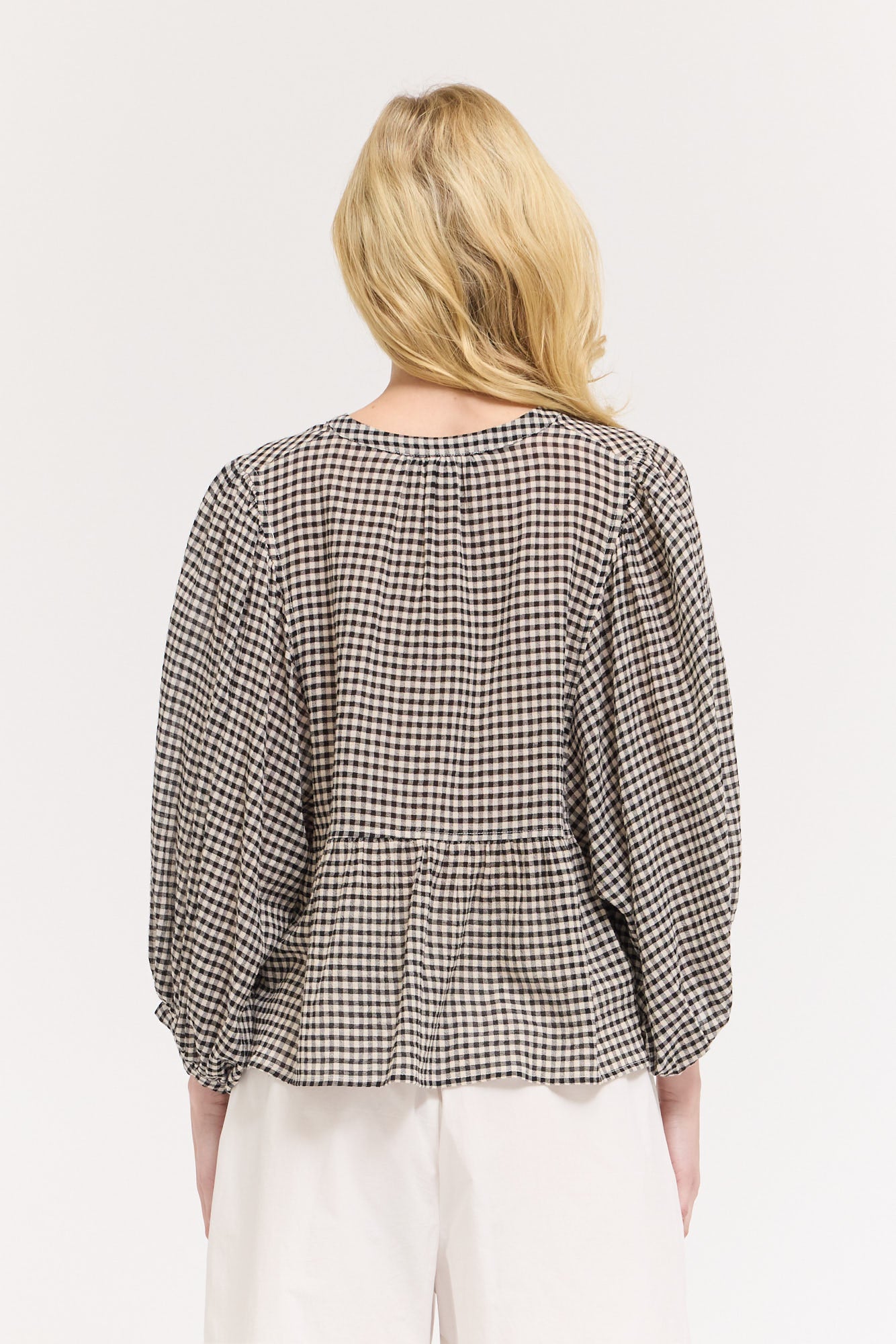 Gingham Balloon Sleeve Blouse in Black