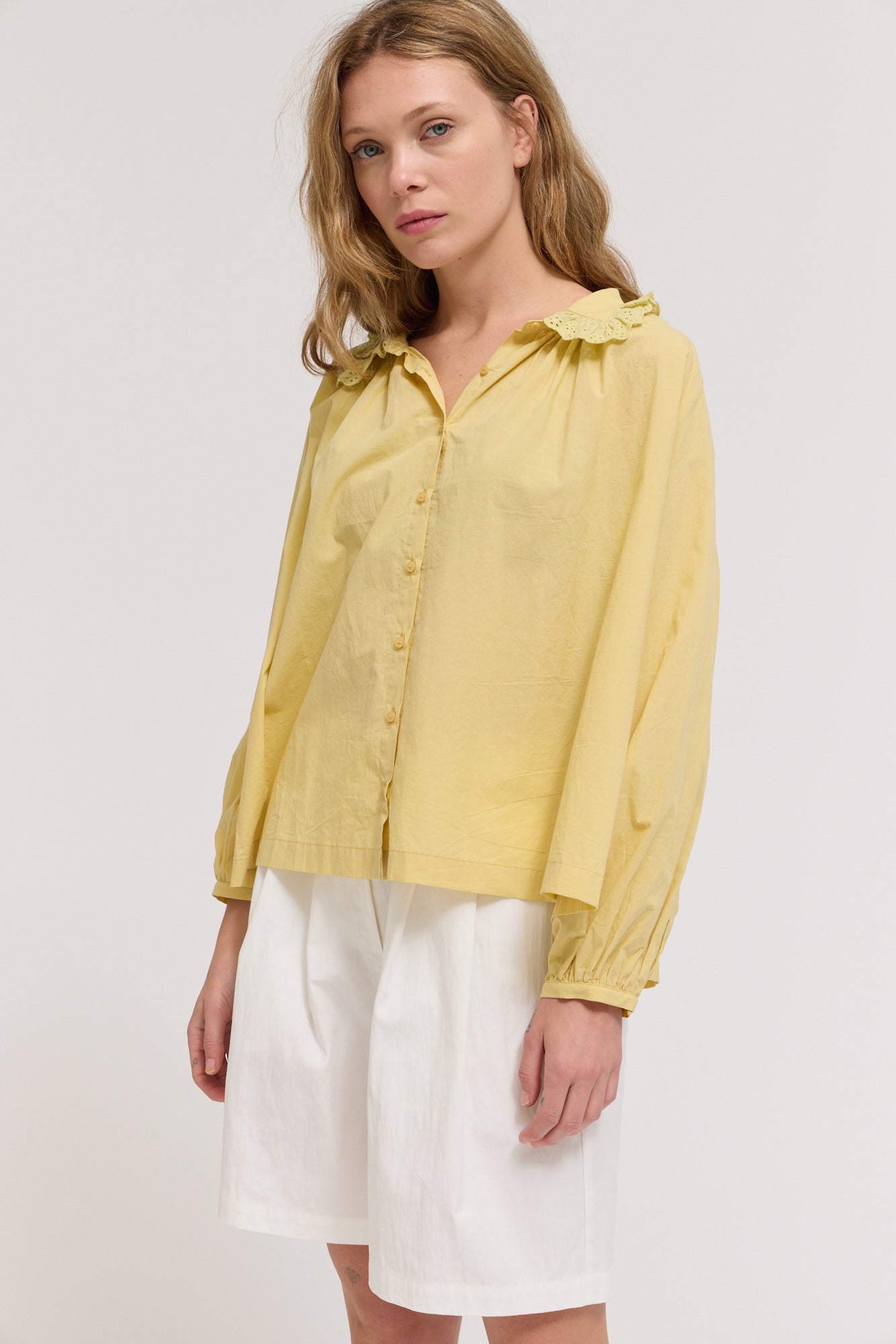 Eyelet Collar Shirt in Daffodil