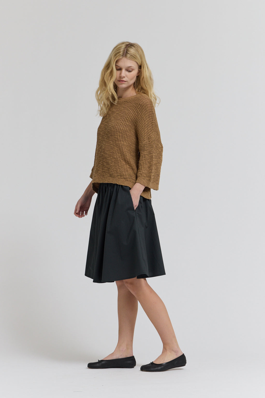 Textured Knit Tee in Twig