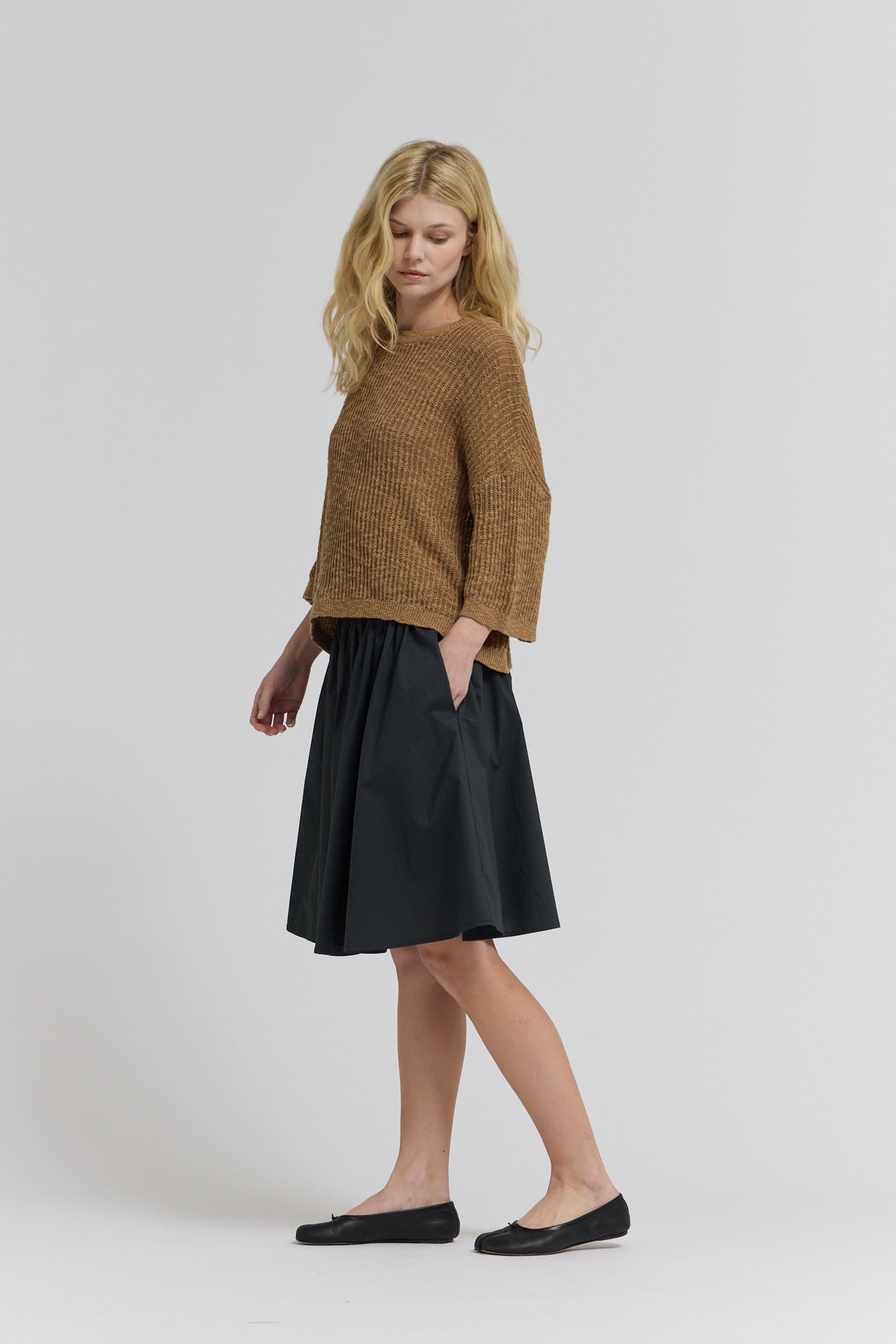 Textured Knit Tee in Twig