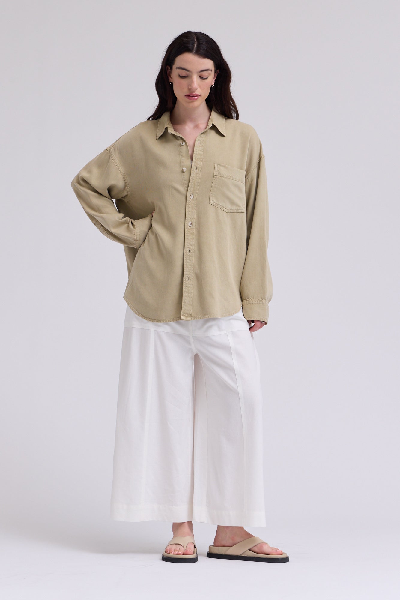Oversize Tencel Shirt in Green Moss