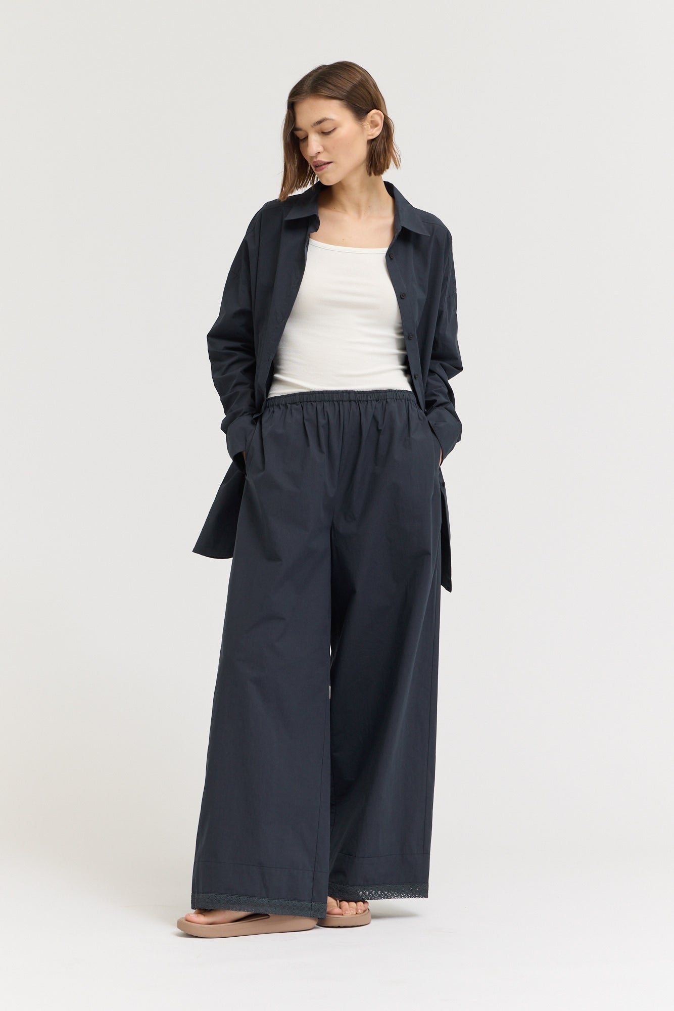 Eyelet Hem Detailed Cotton Pants in Atlantic