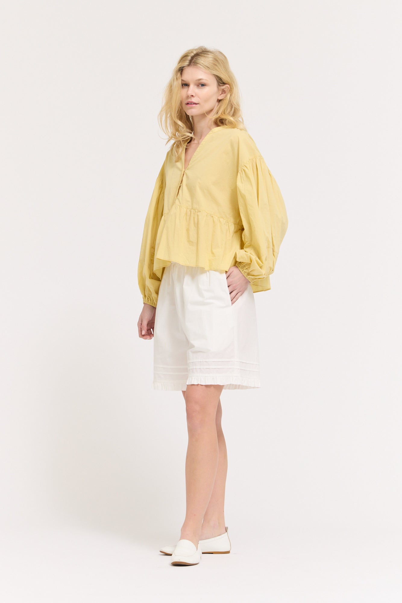 Panel Balloon Sleeve Blouse in Daffodil