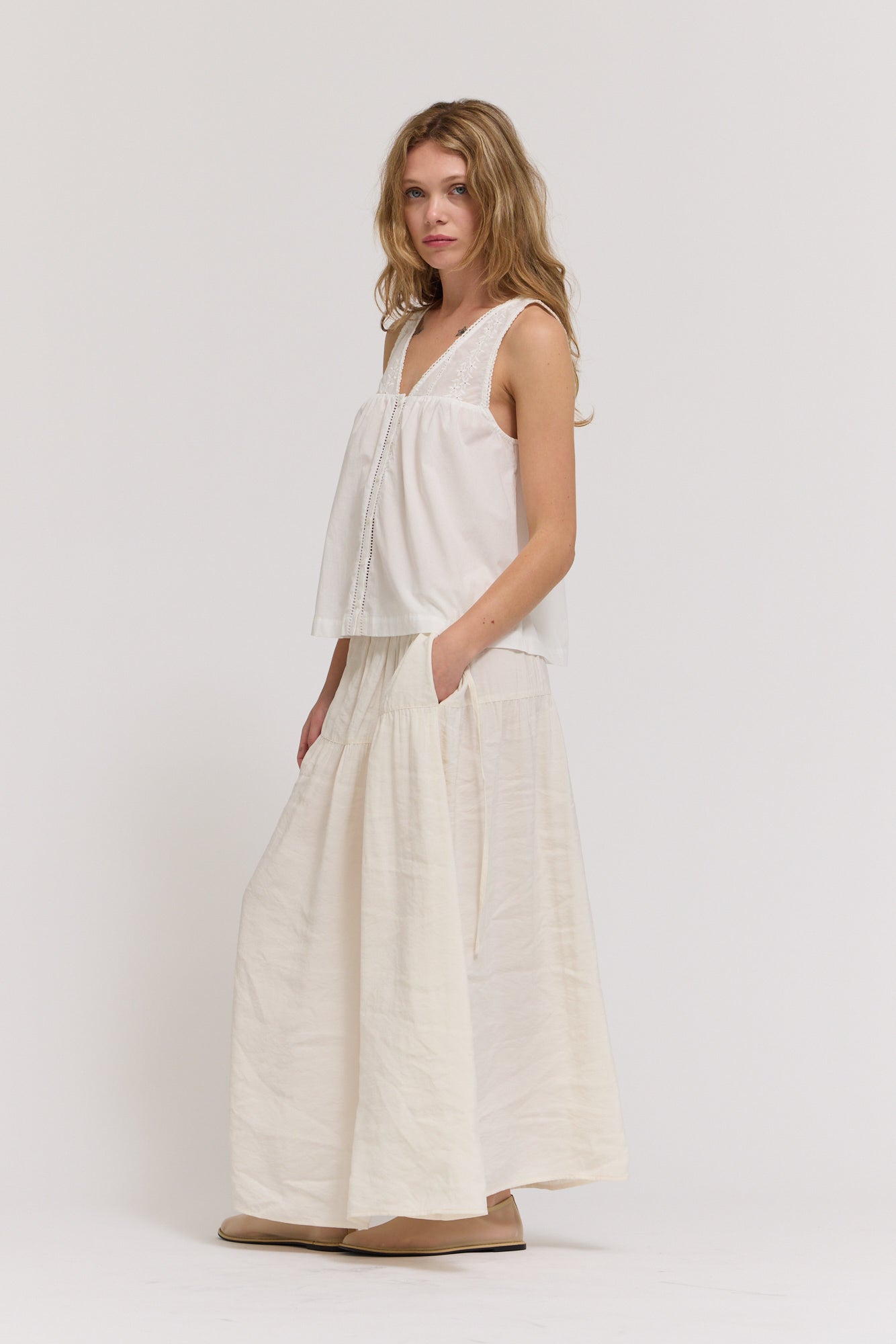V-Neck Eyelet Tank in Off White