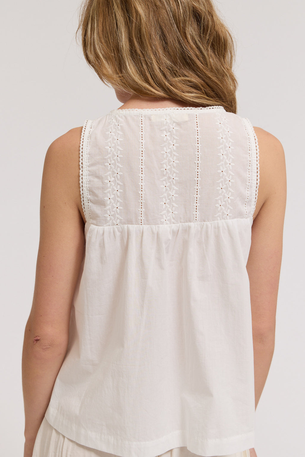 V-Neck Eyelet Tank in Off White