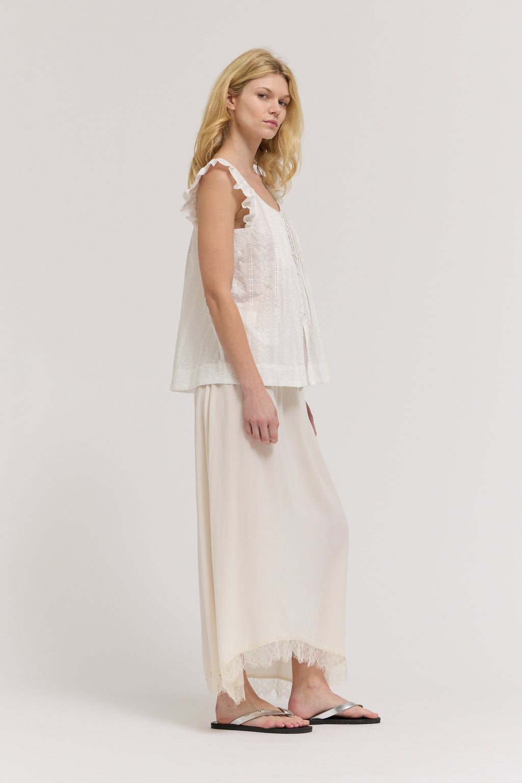 Eyelet Ruffle Sleeveless Top