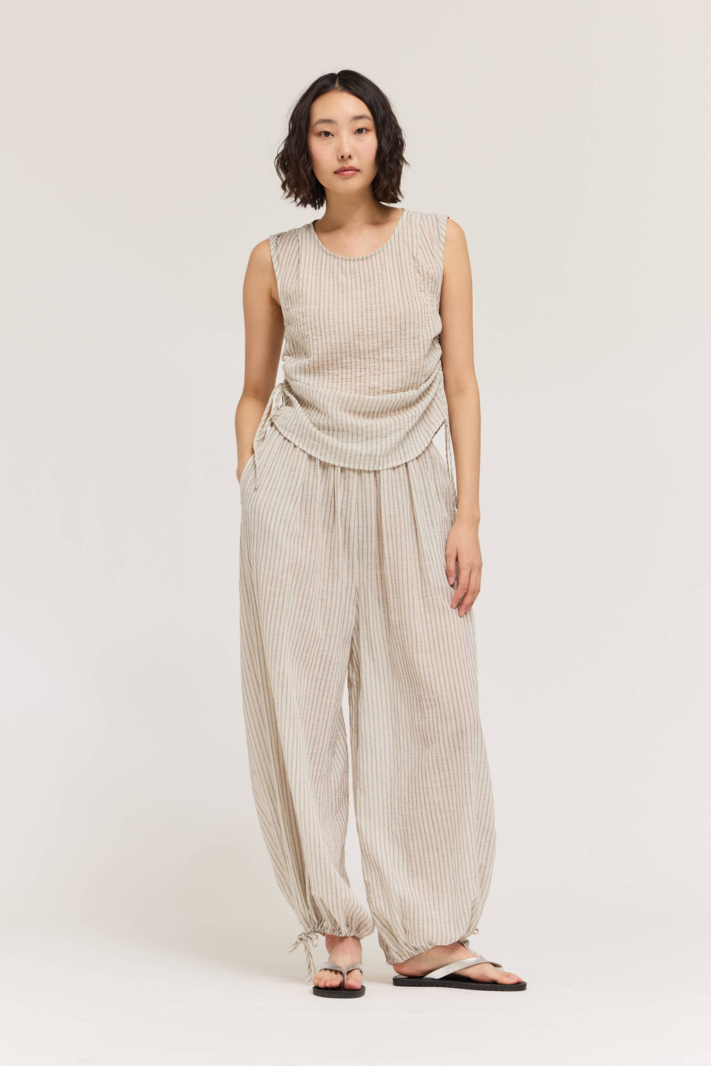 Pleated Waist Balloon Pants in Natural