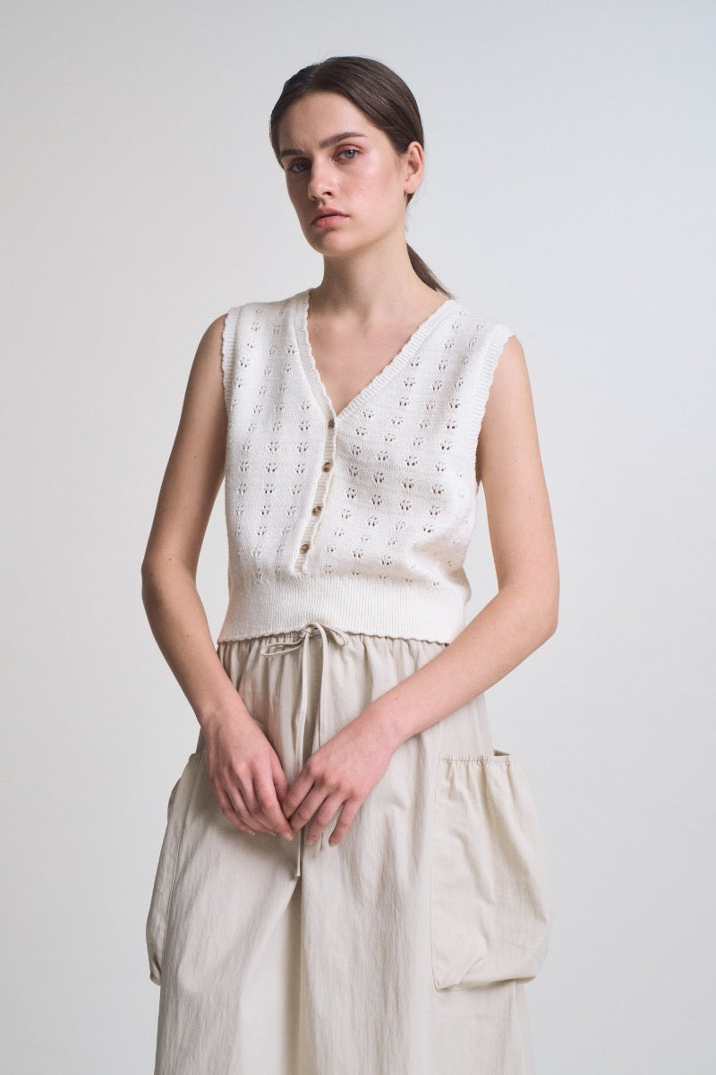 Floral Knitting Button Down Vest Top in Off White
