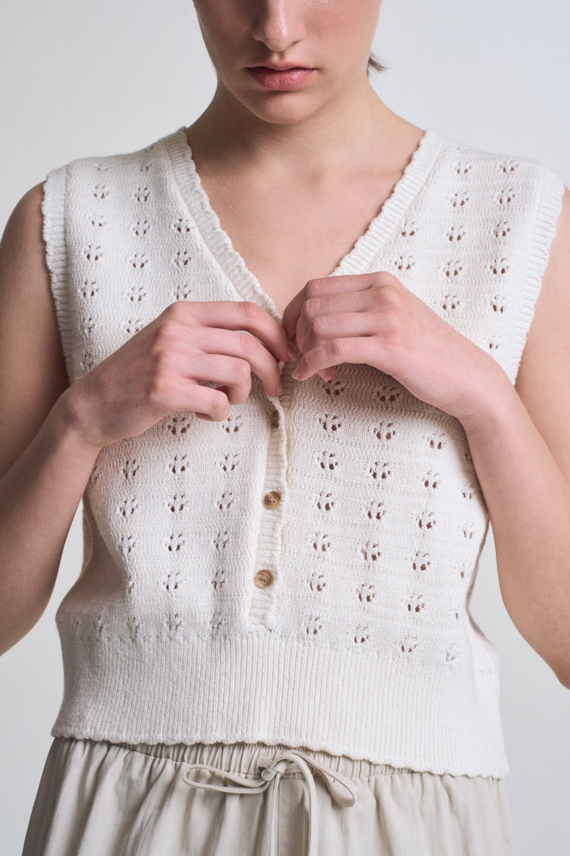 Floral Knitting Button Down Vest Top in Off White