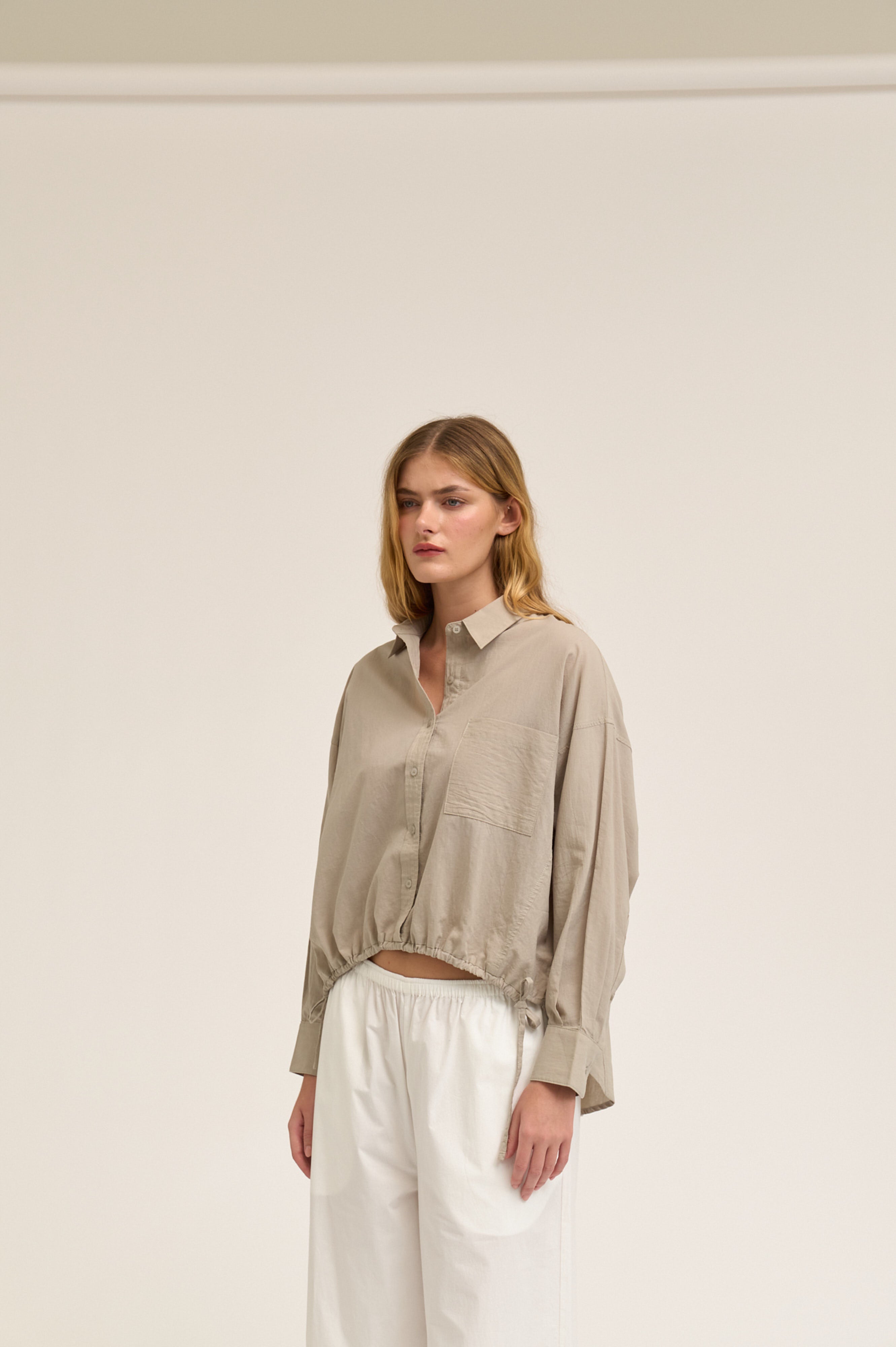 Drawstring Hem Shirt in Concrete