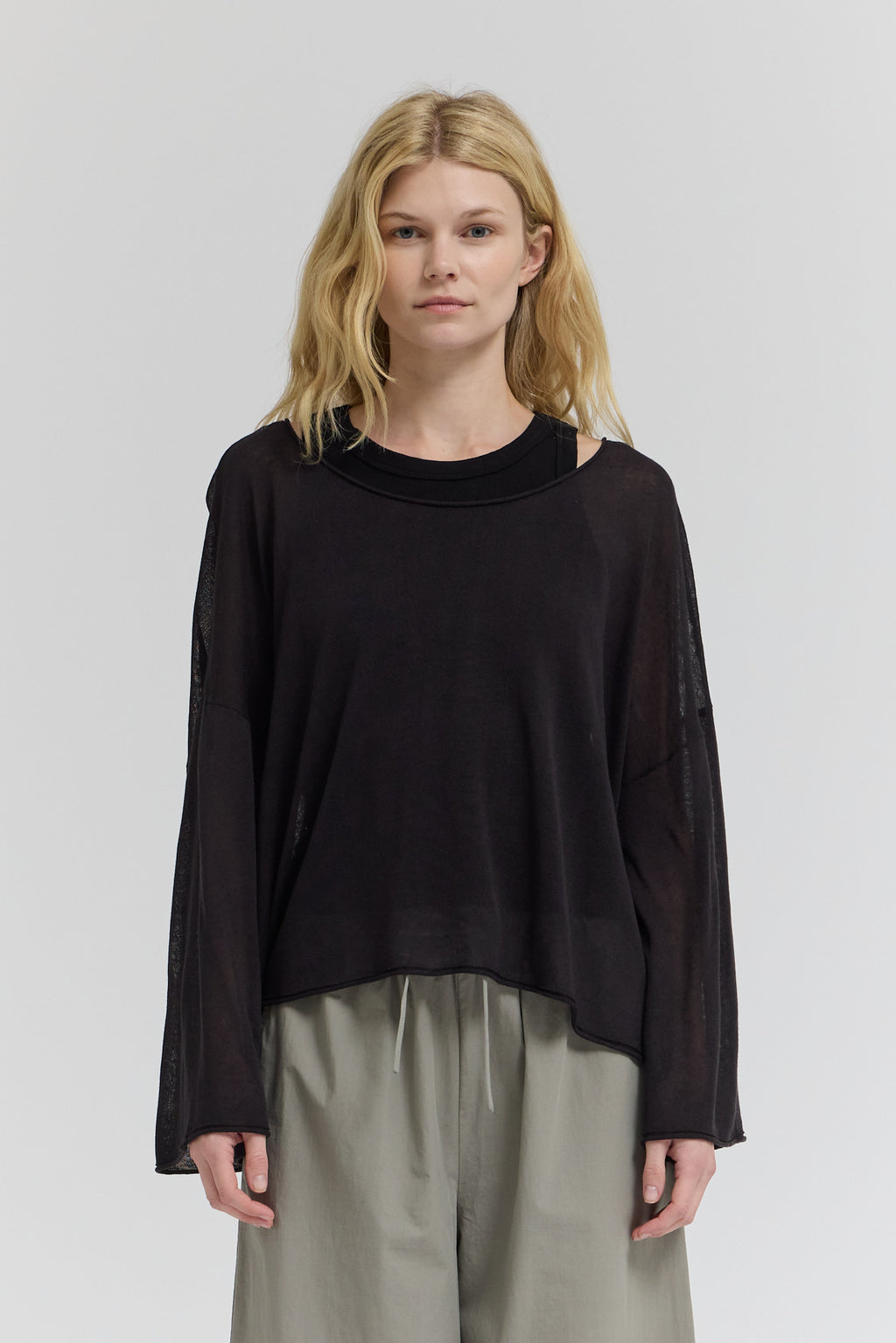 Linen Pullover Sweater in Midnight